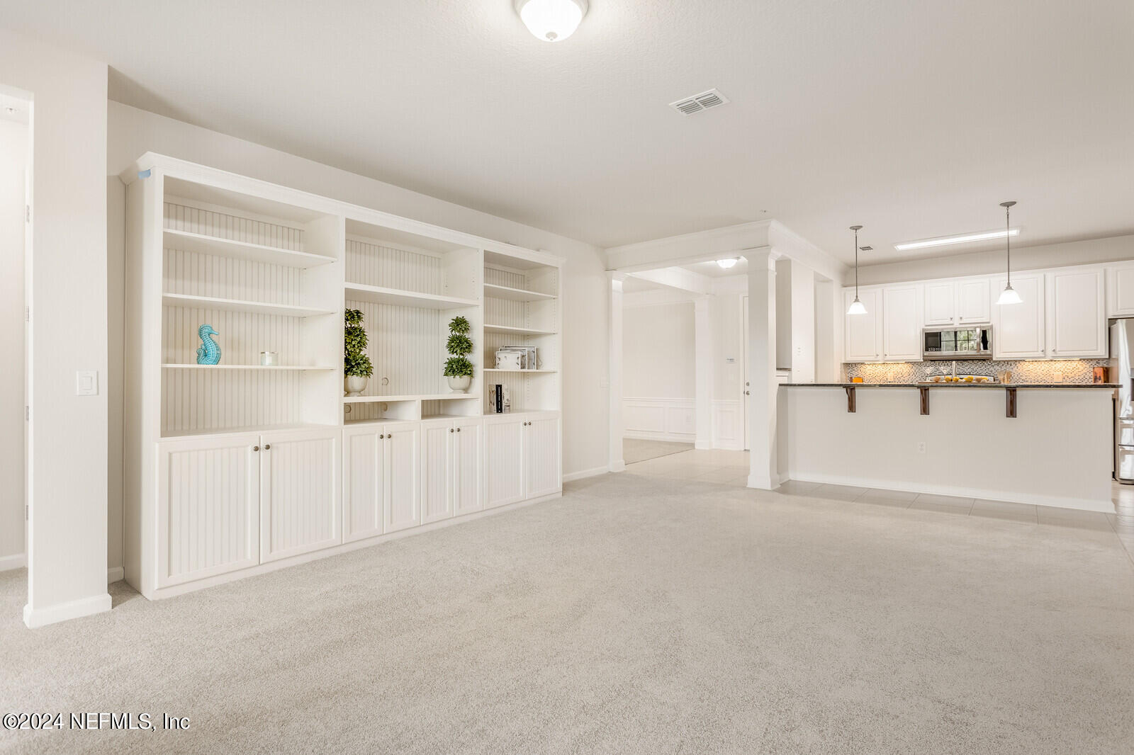 192 ORCHARD PASS Avenue, 537