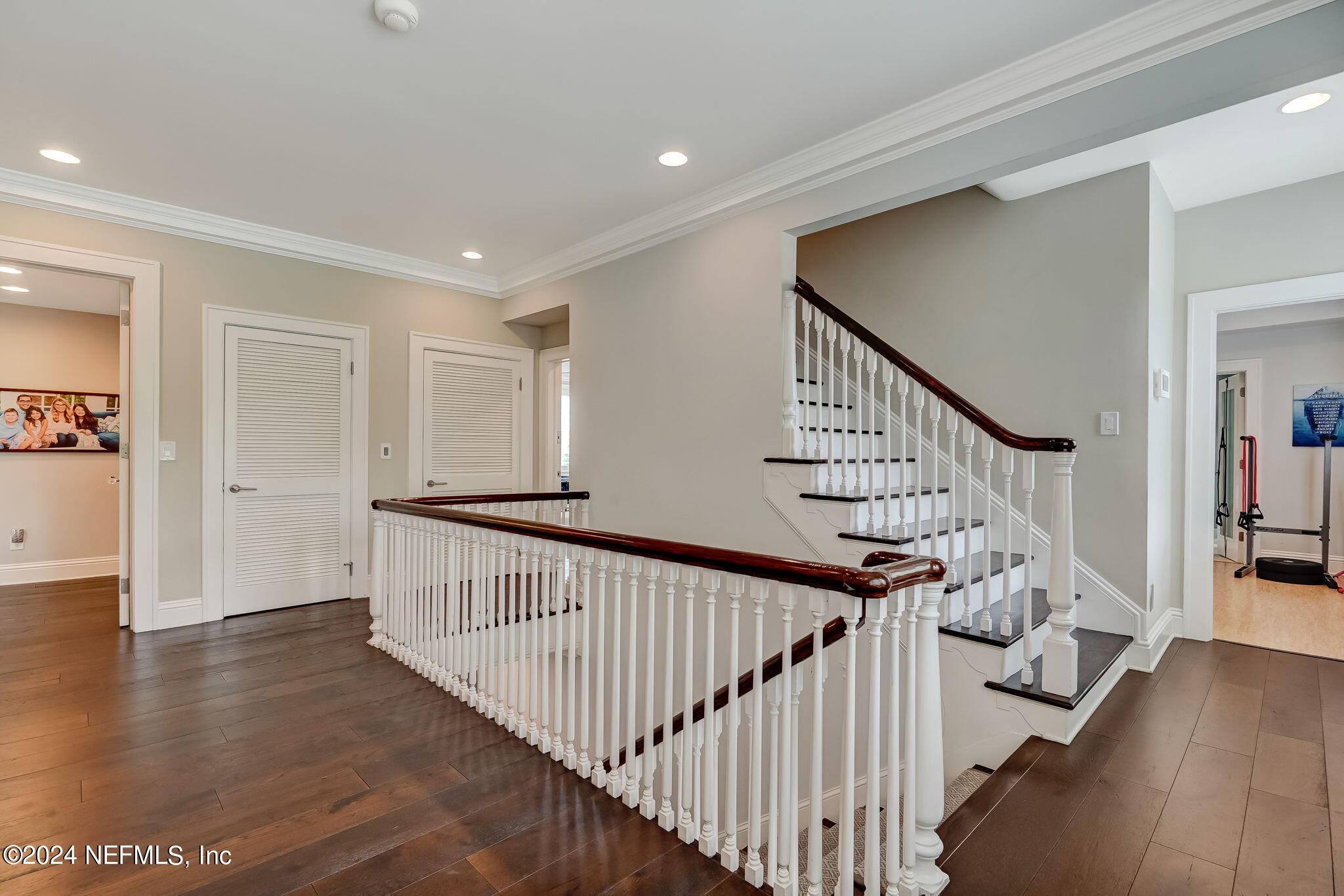 1875 AVONDALE Circle