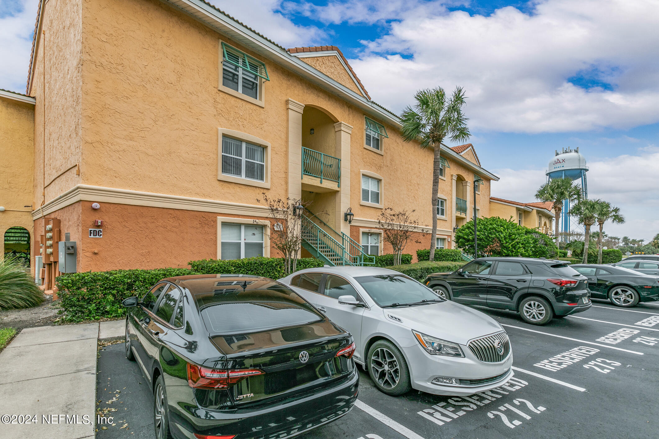 204 LAGUNA VILLAS Boulevard, A21