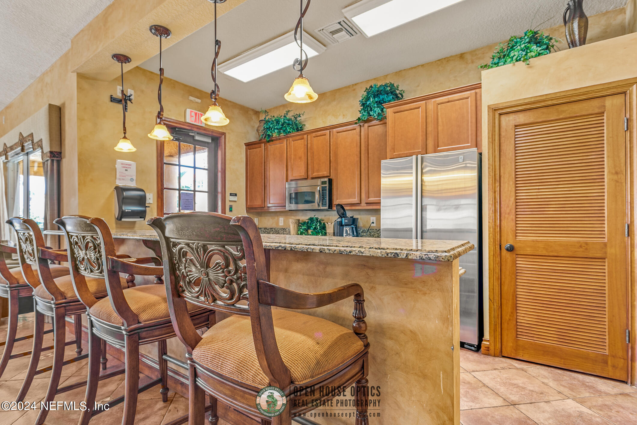 204 LAGUNA VILLAS Boulevard, A21