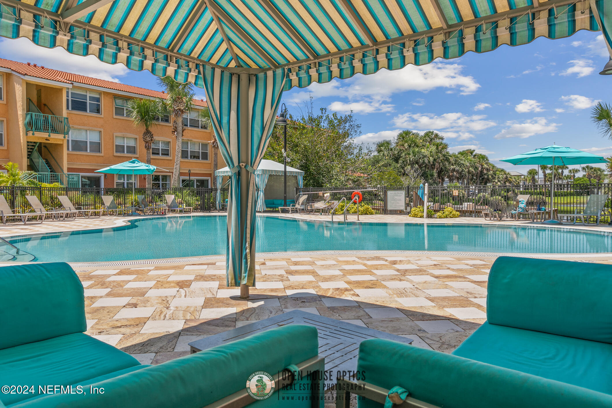 204 LAGUNA VILLAS Boulevard, A21