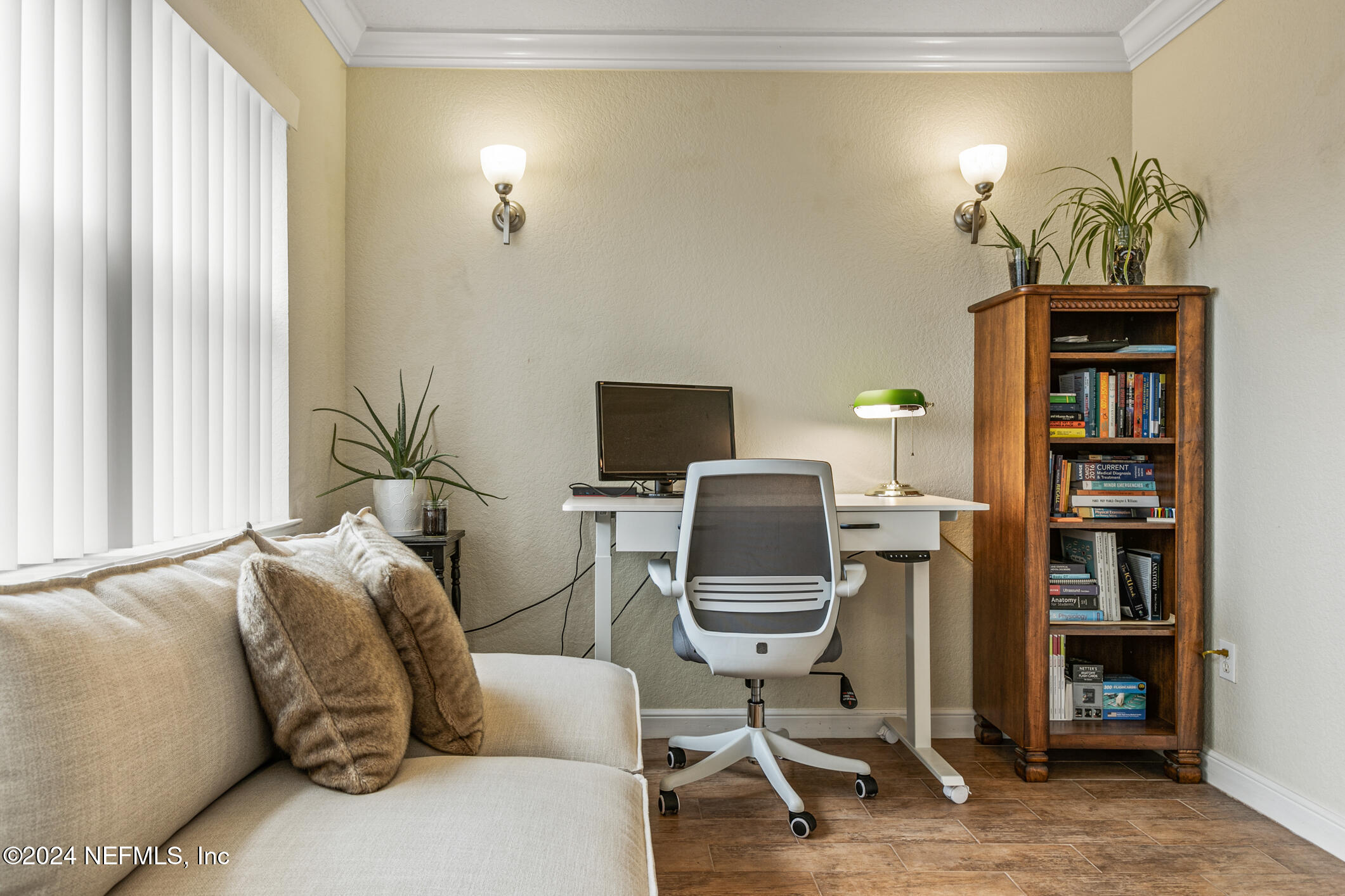 204 LAGUNA VILLAS Boulevard, A21