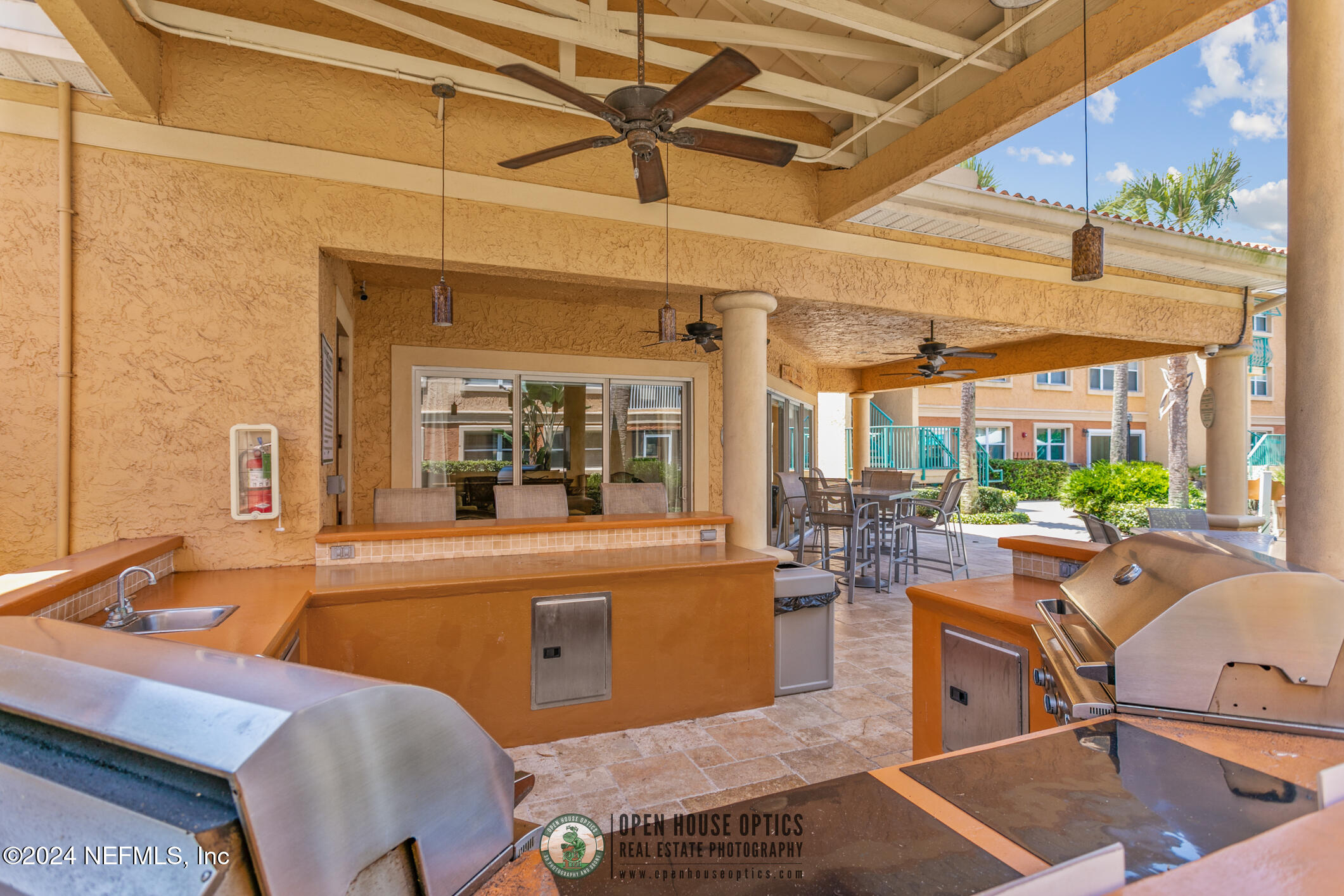 204 LAGUNA VILLAS Boulevard, A21