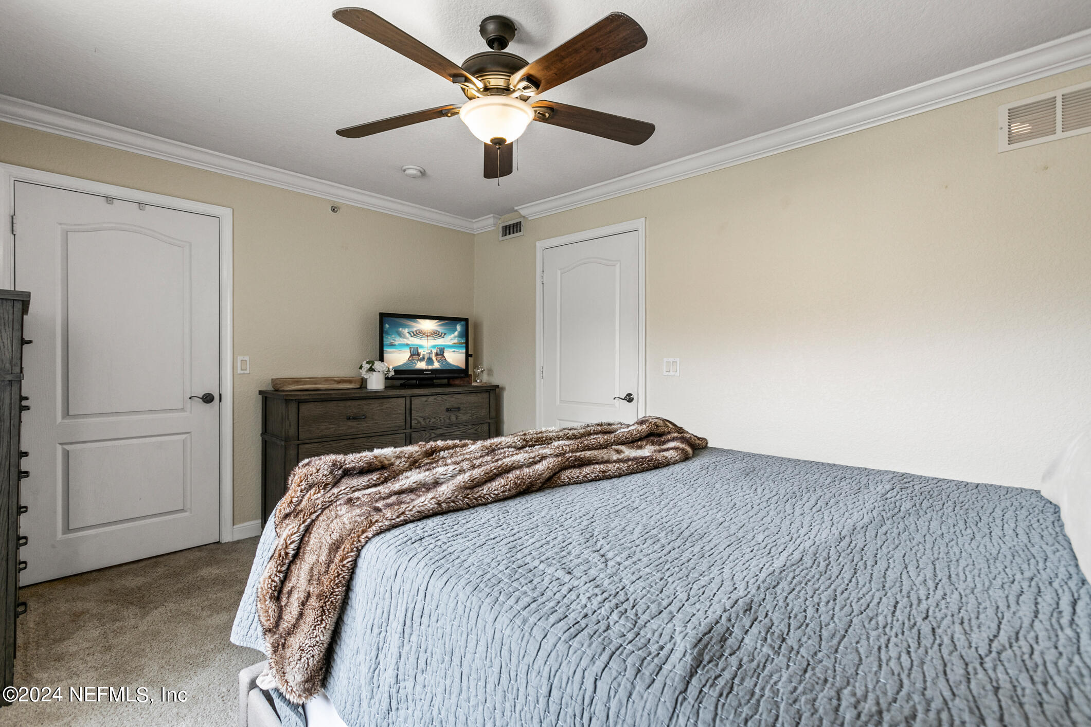 204 LAGUNA VILLAS Boulevard, A21