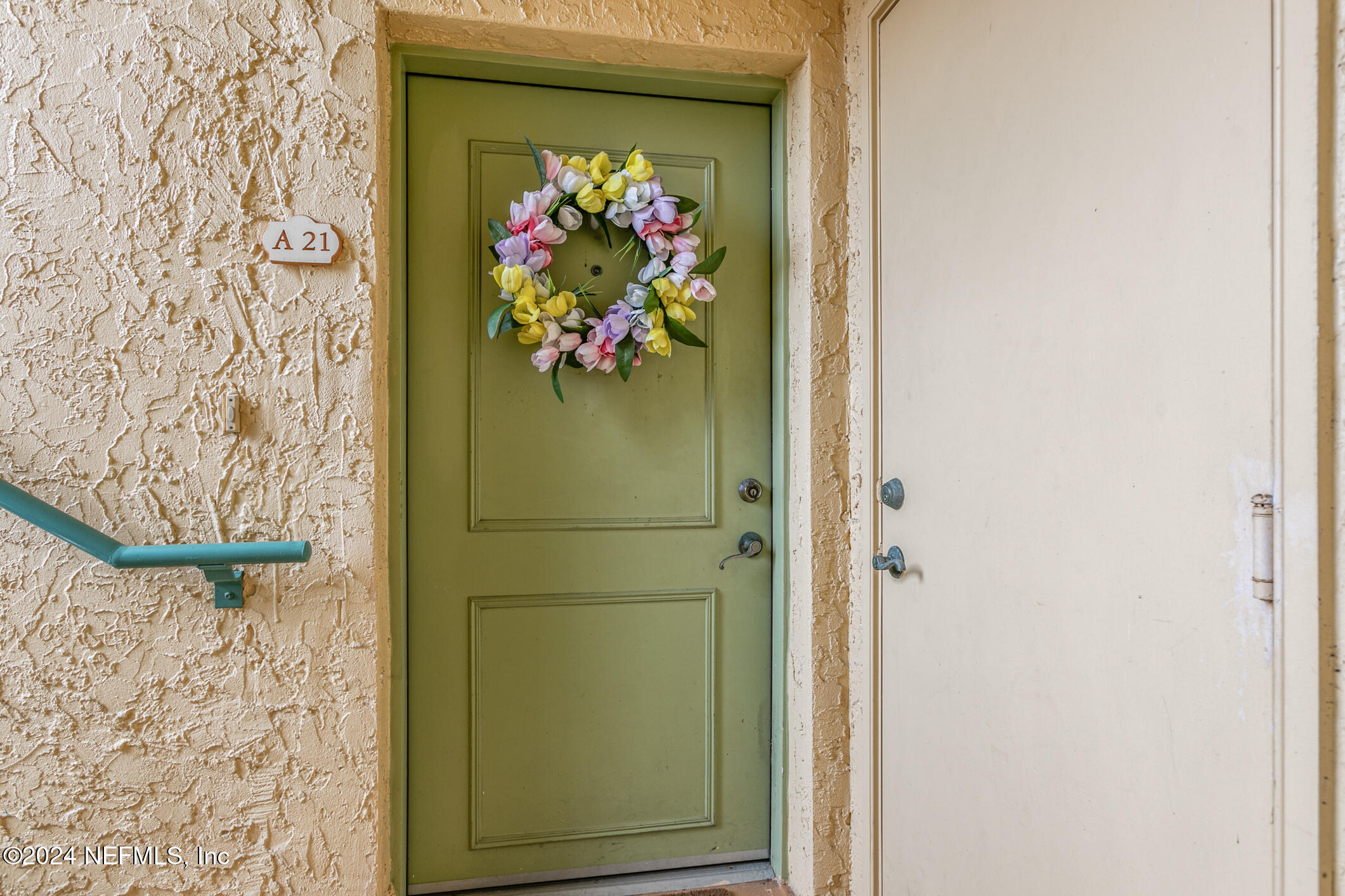 204 LAGUNA VILLAS Boulevard, A21