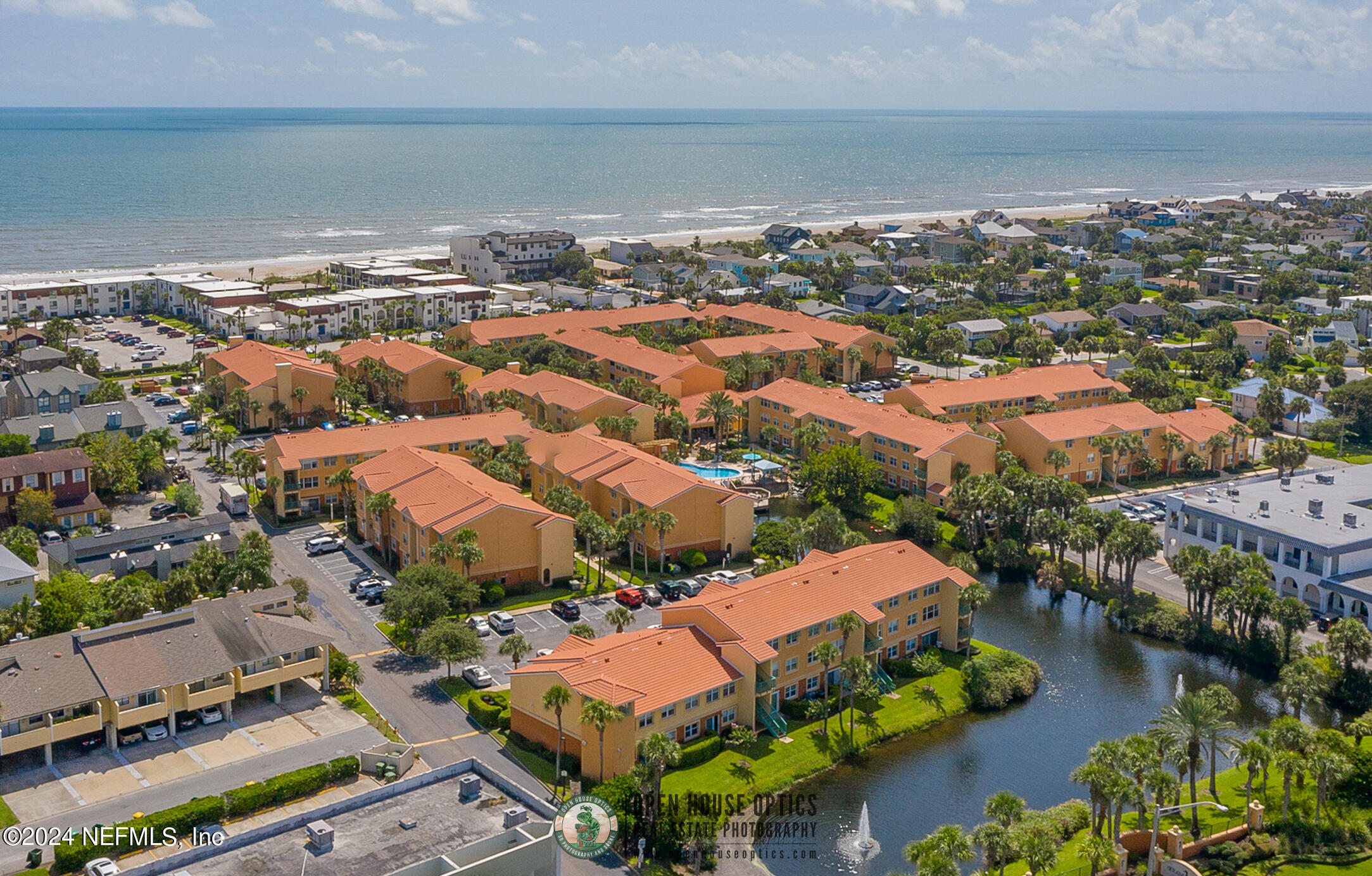 204 LAGUNA VILLAS Boulevard, A21