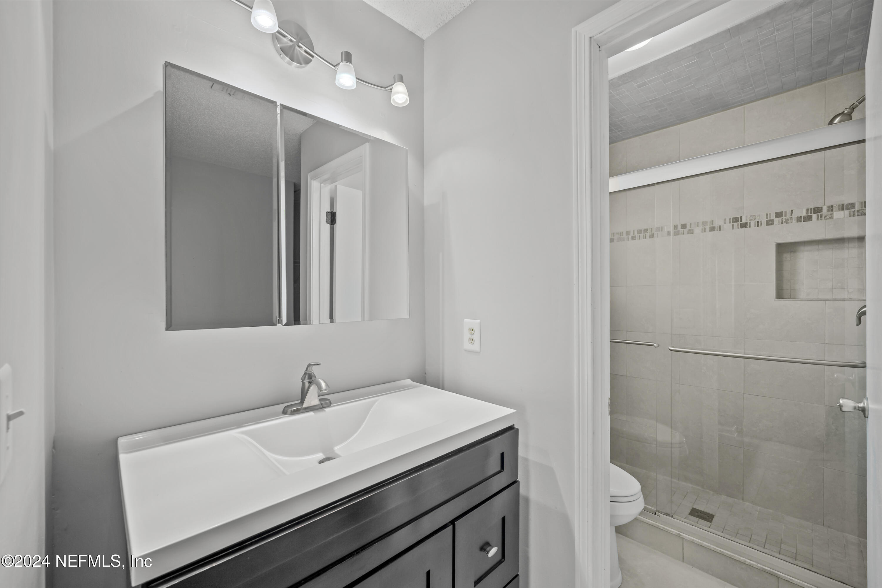 13155 LEATHERLEAF Drive