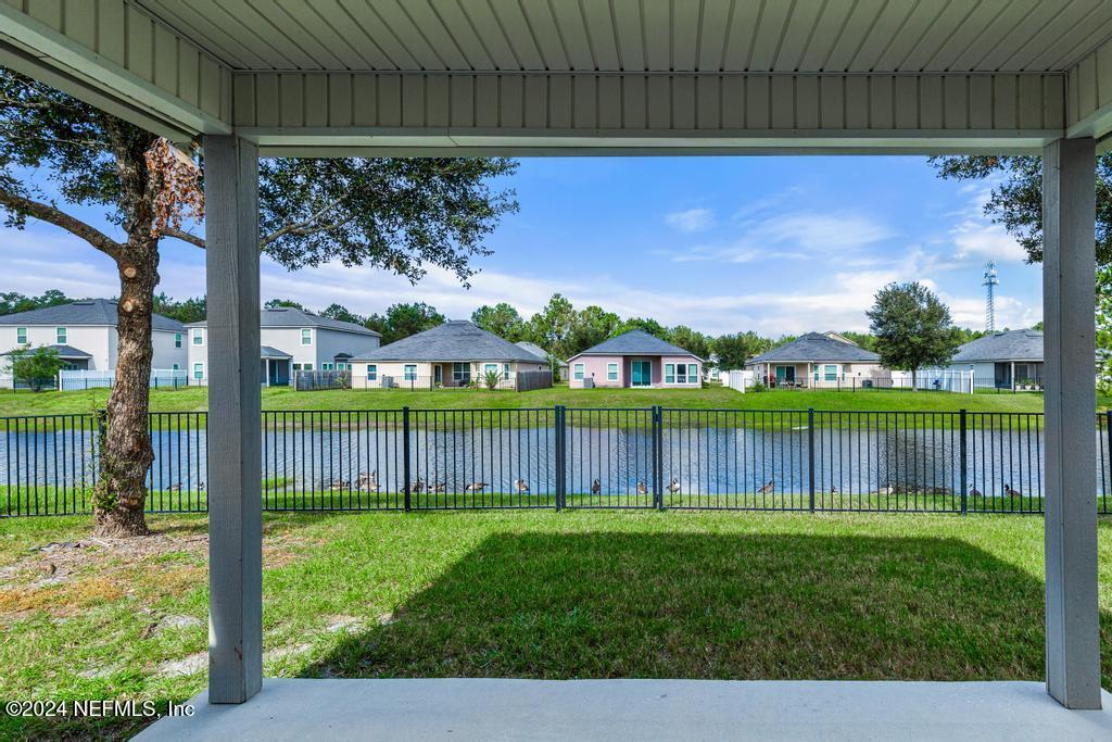 15944 BAINEBRIDGE Drive