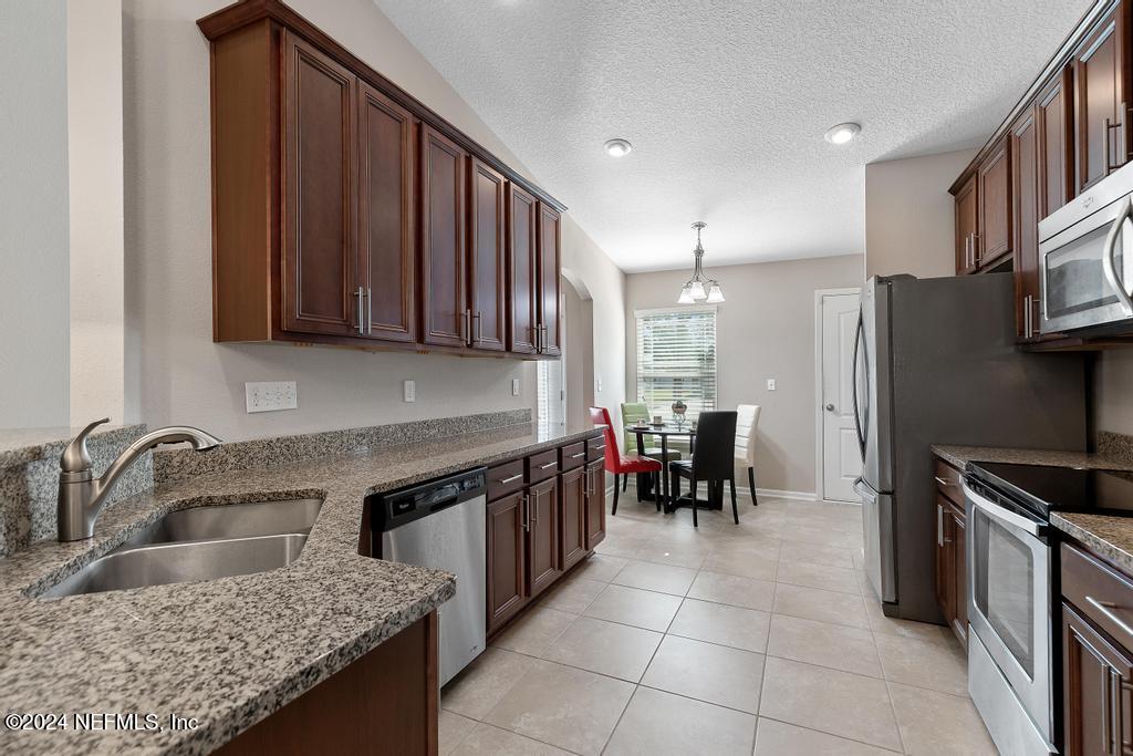 15944 BAINEBRIDGE Drive