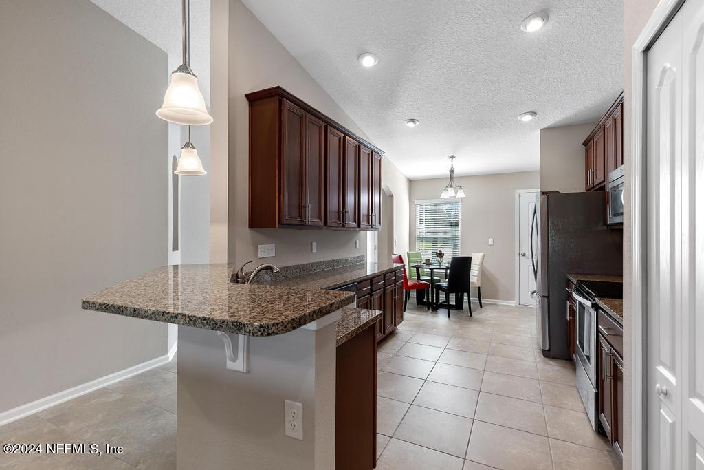 15944 BAINEBRIDGE Drive