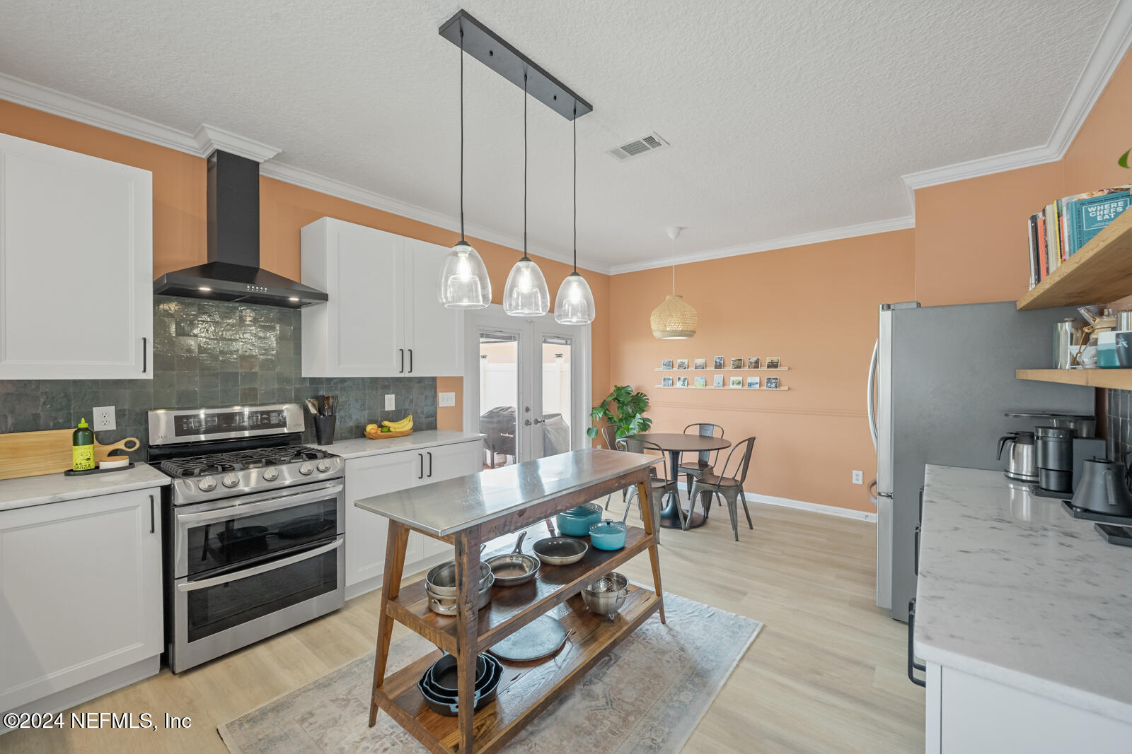 1675 KERNAN FOREST Court