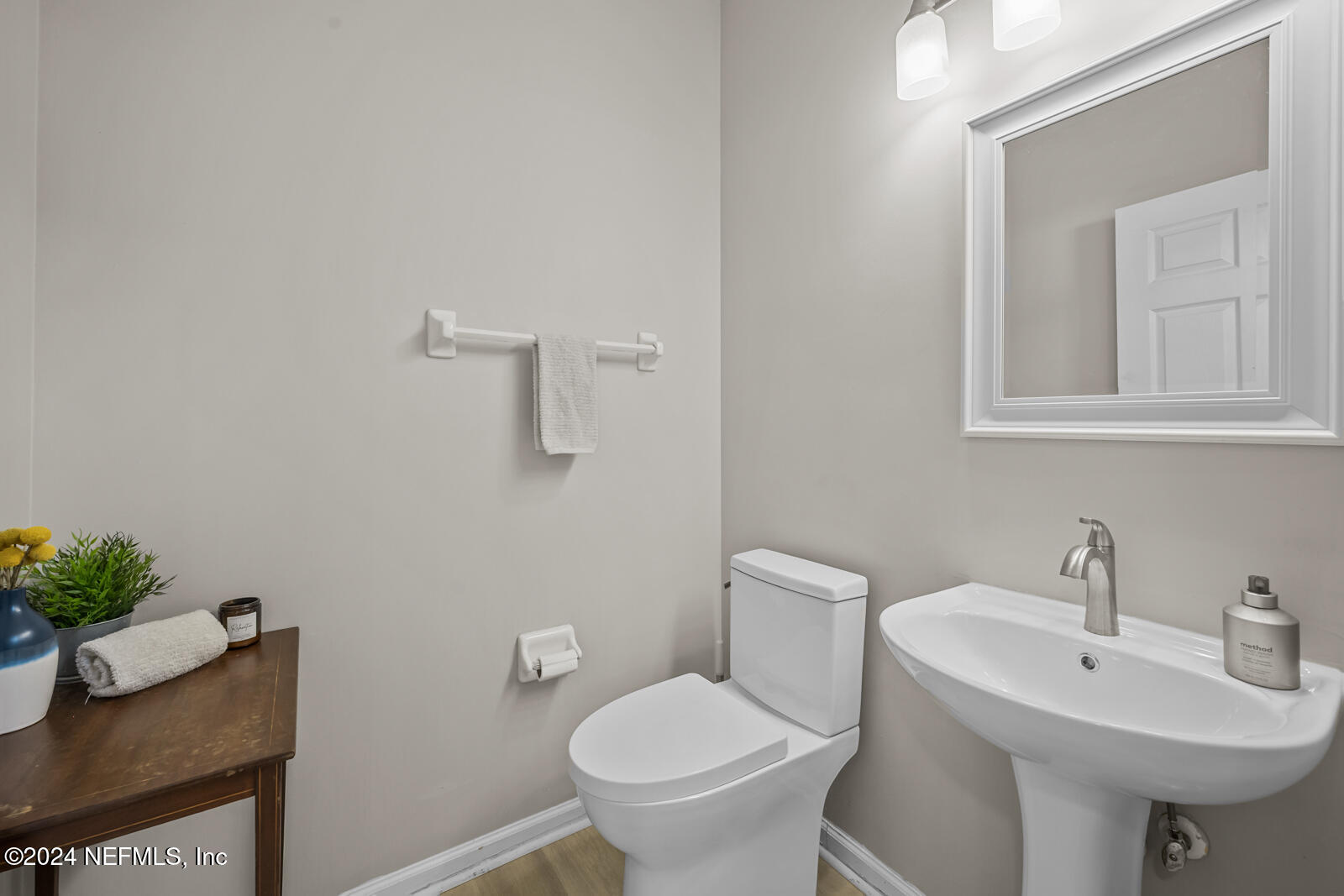 1675 KERNAN FOREST Court