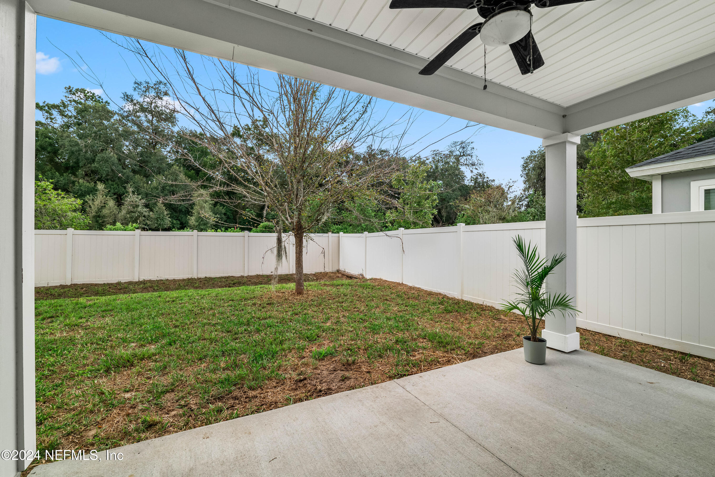 7411 SUNNYDALE Lane