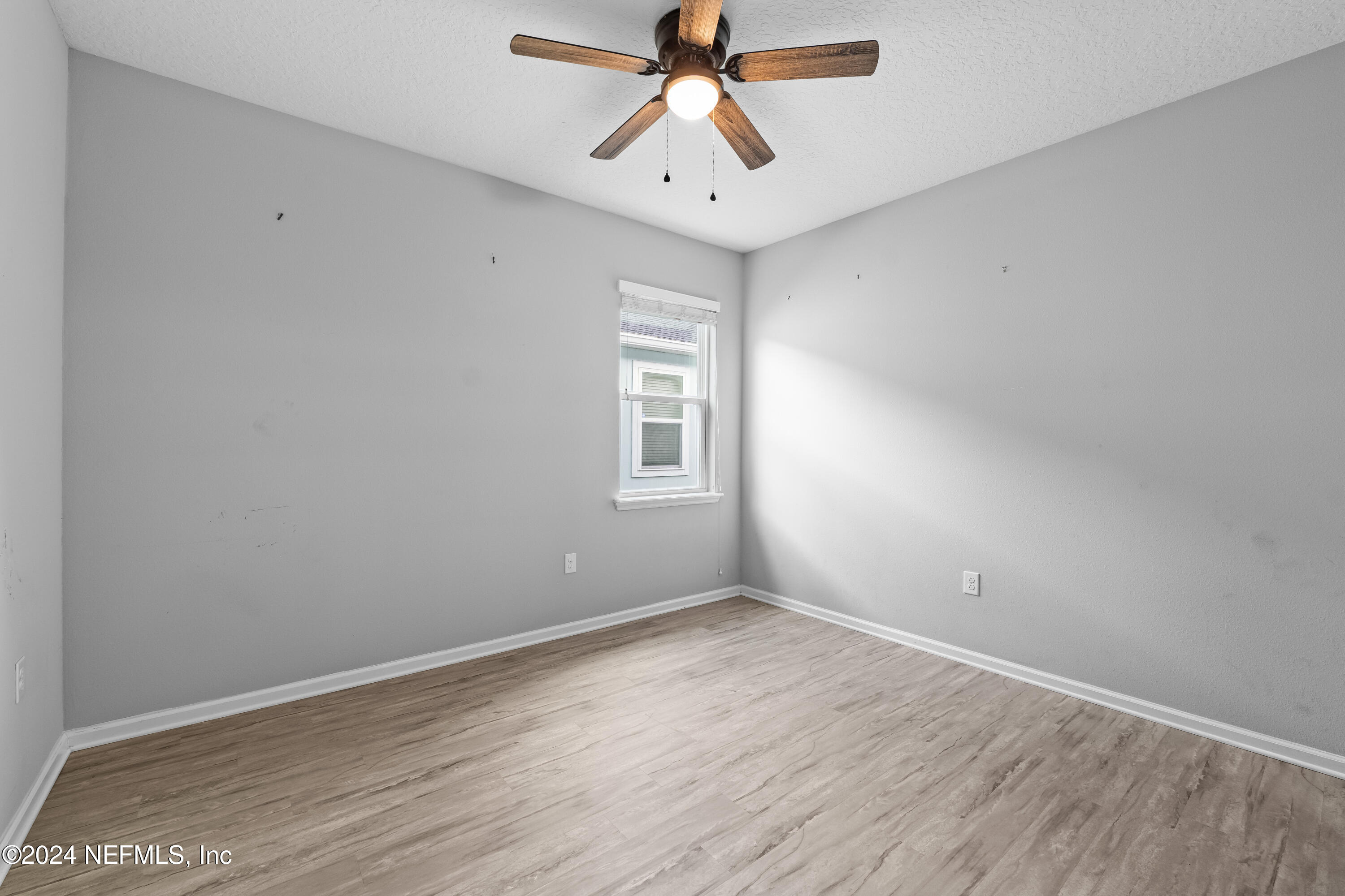 7411 SUNNYDALE Lane