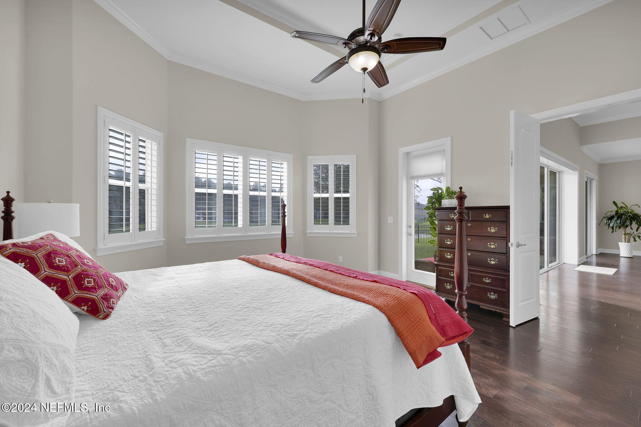 269 GULFSTREAM Way