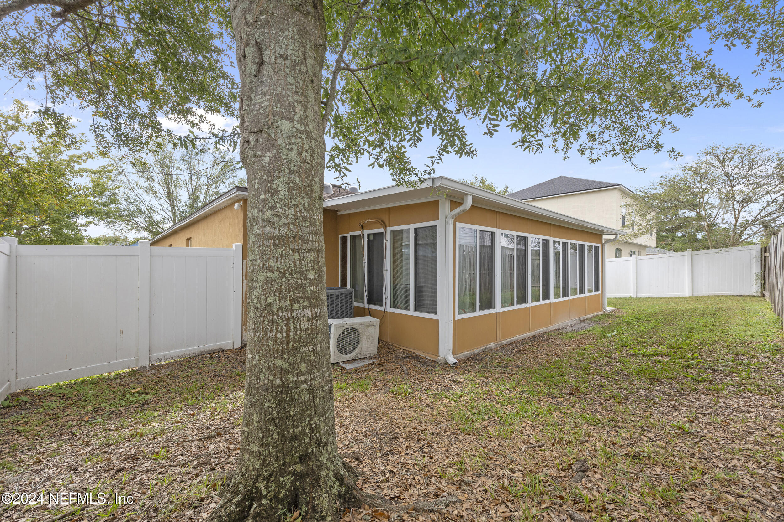 7367 FOX GROVE Road