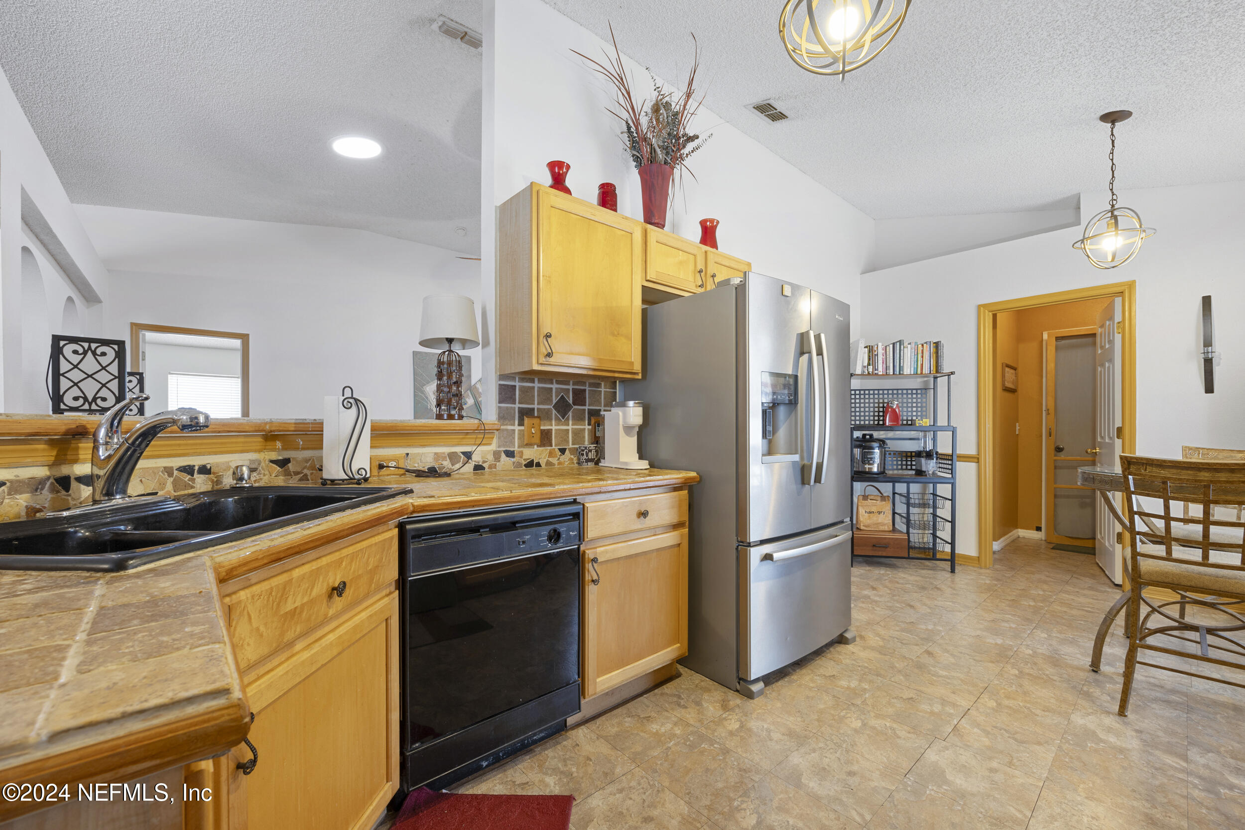 7367 FOX GROVE Road