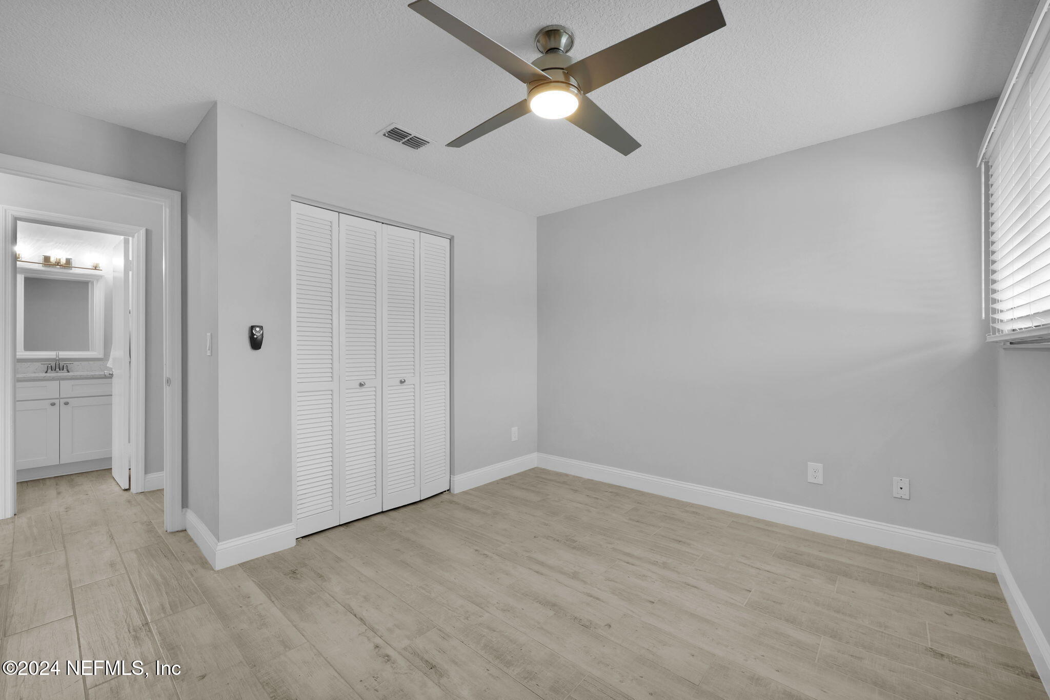 2113 SEA HAWK Drive
