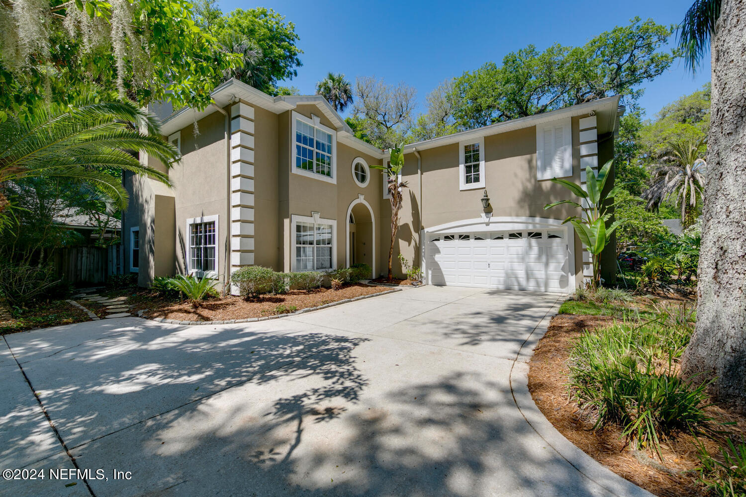 442 SNAPPING TURTLE Drive W