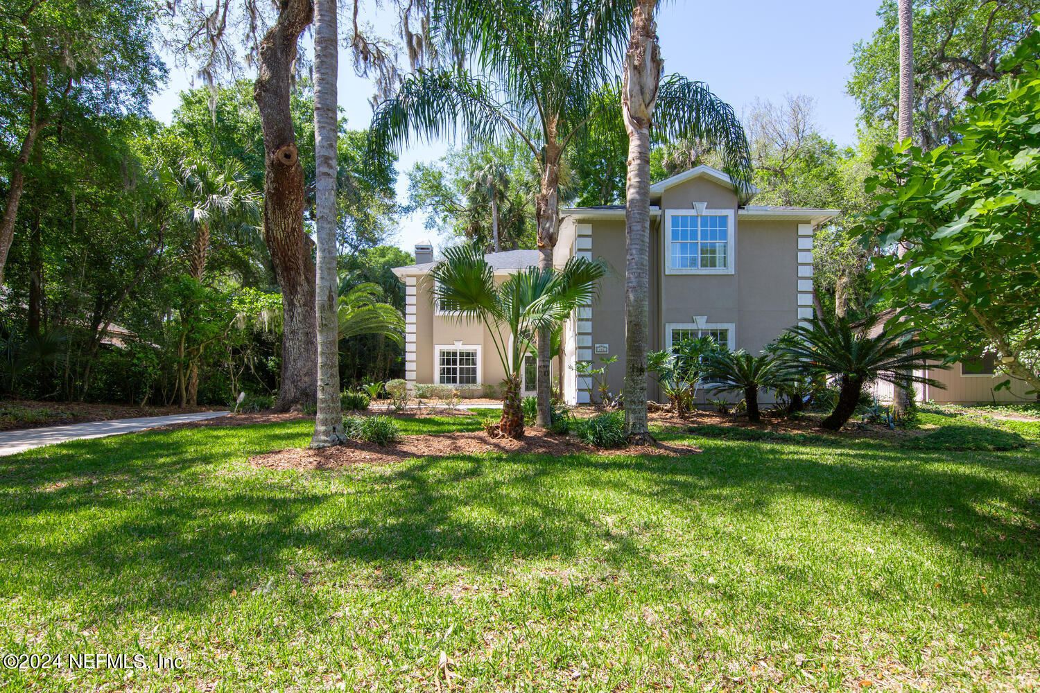 442 SNAPPING TURTLE Drive W