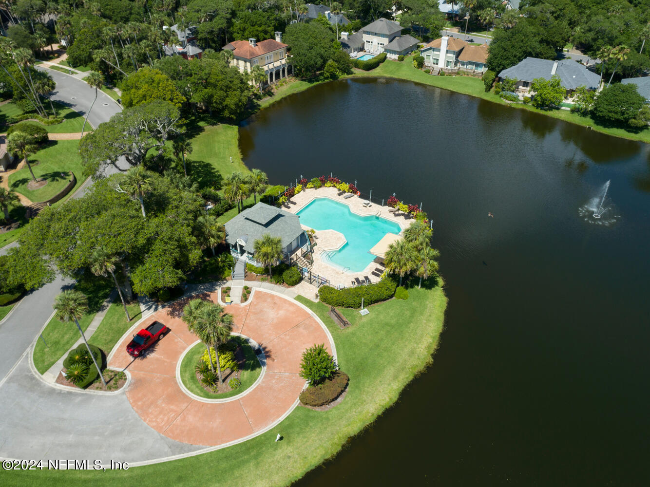 442 SNAPPING TURTLE Drive W
