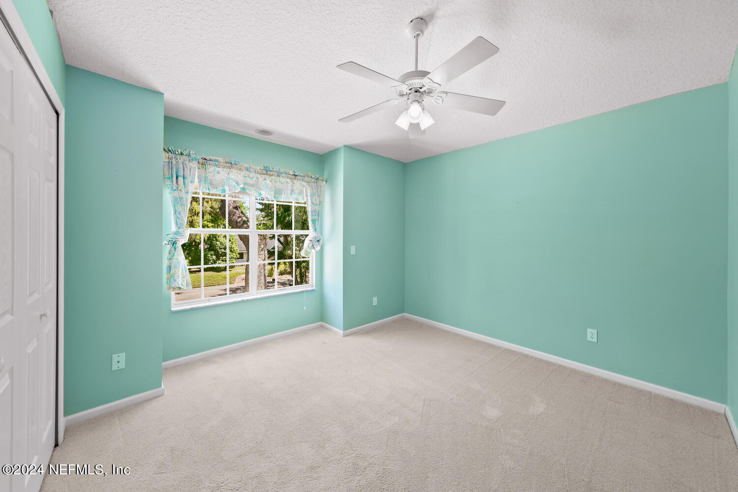 442 SNAPPING TURTLE Drive W