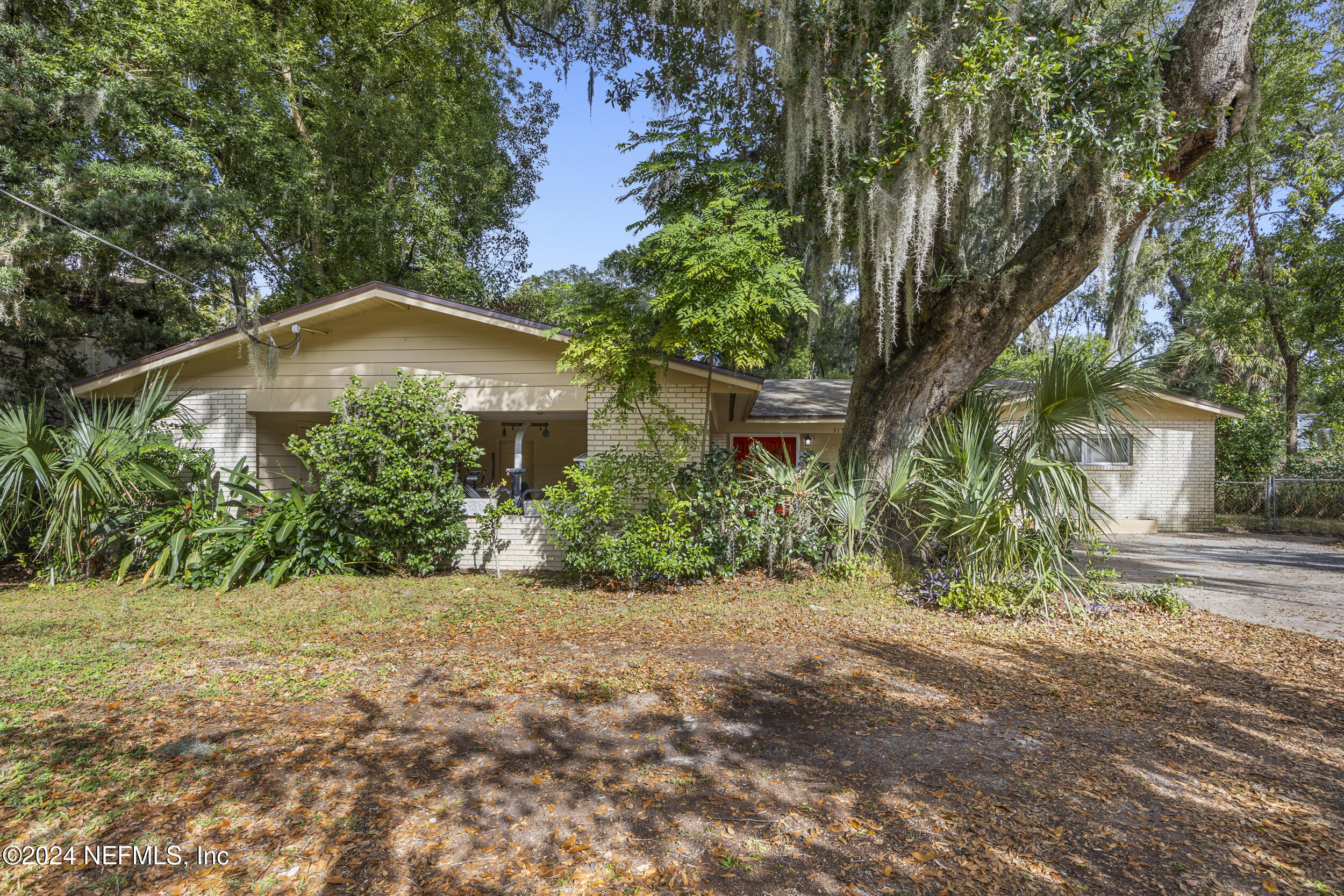 5171 RIVER BLUFF Lane