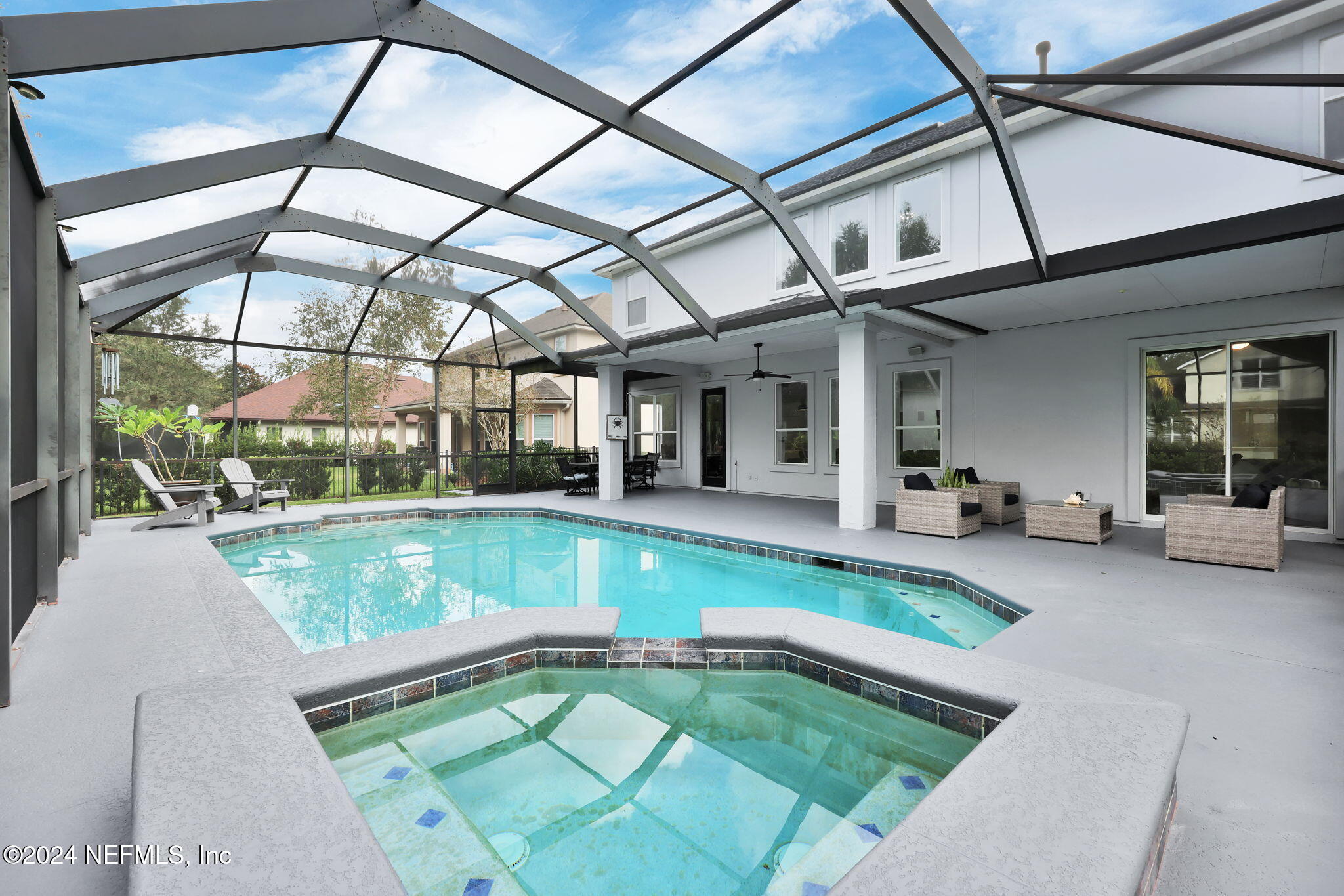 5212 COMFORT Court