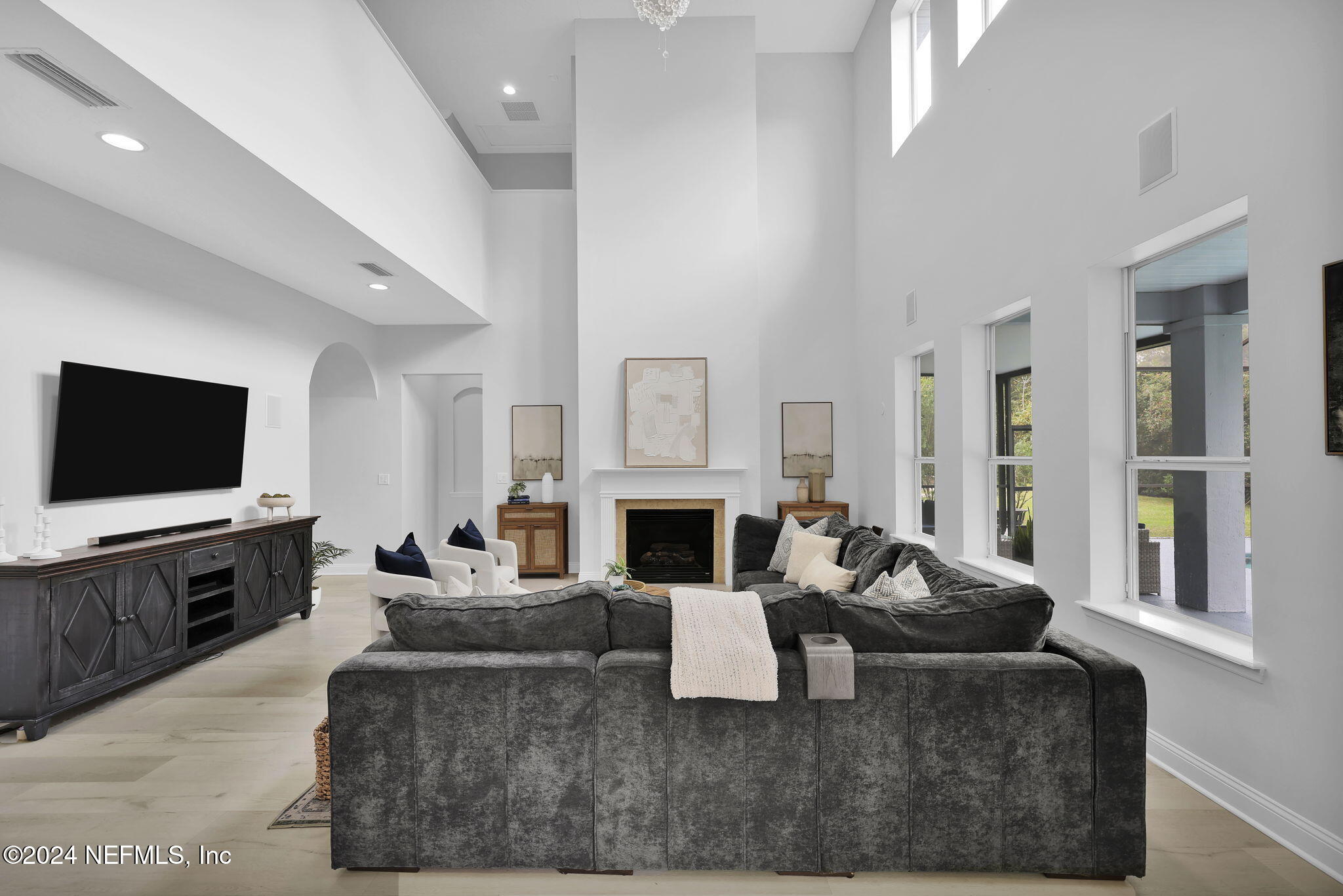 5212 COMFORT Court