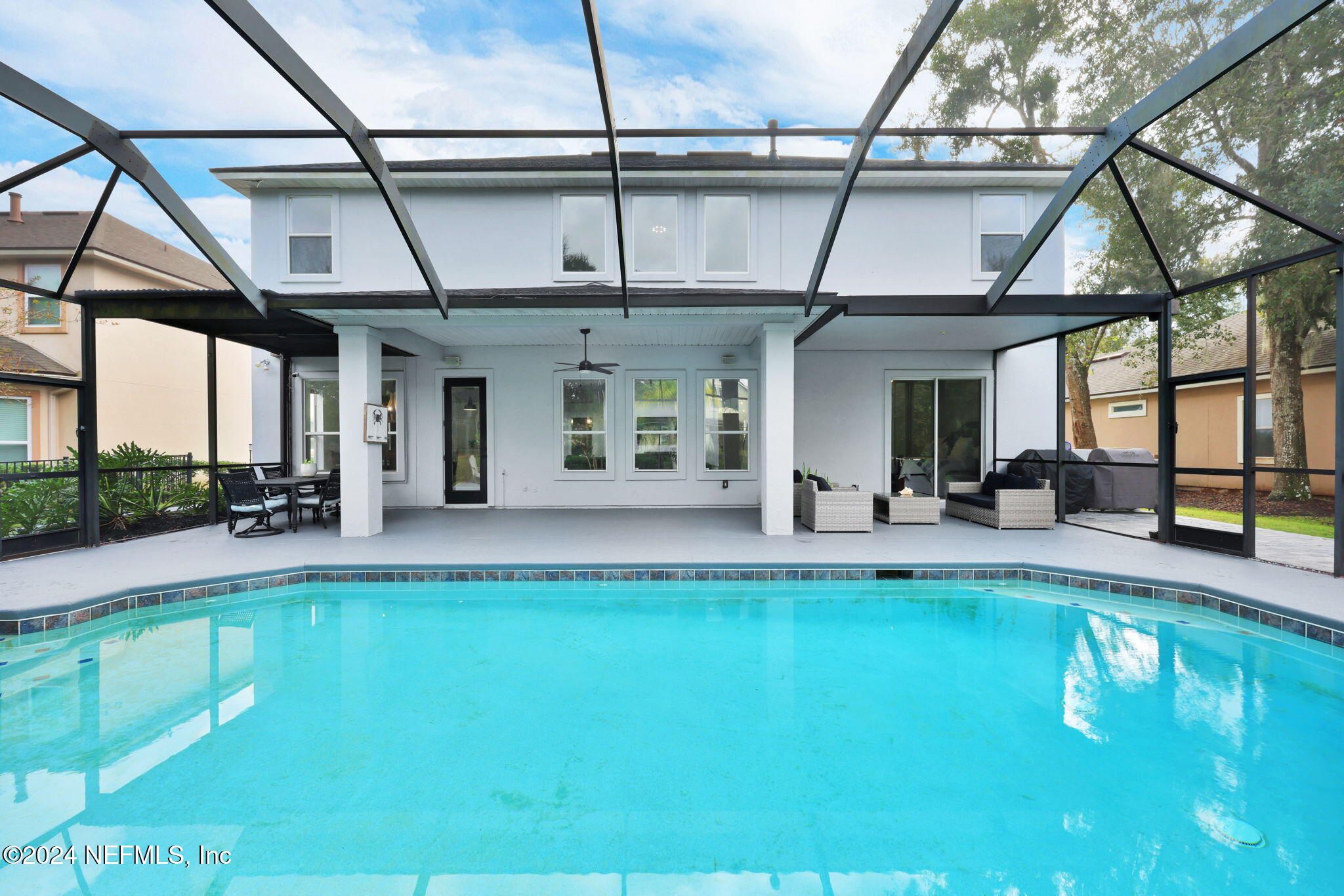 5212 COMFORT Court