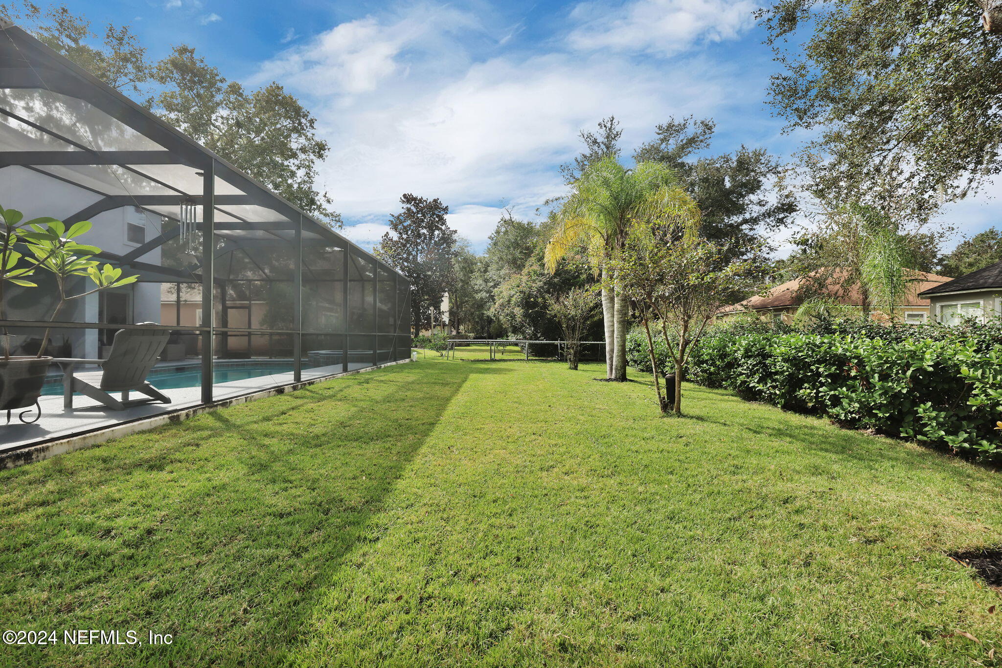 5212 COMFORT Court