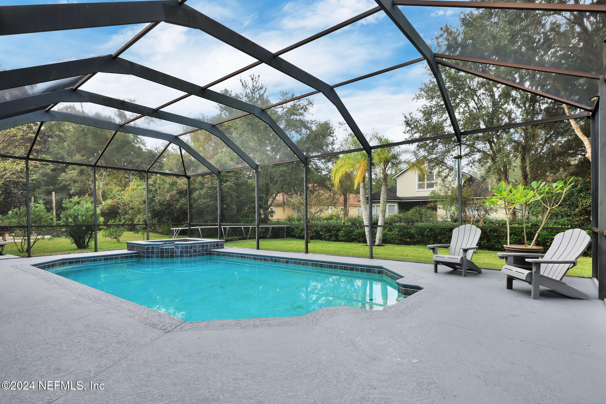 5212 COMFORT Court