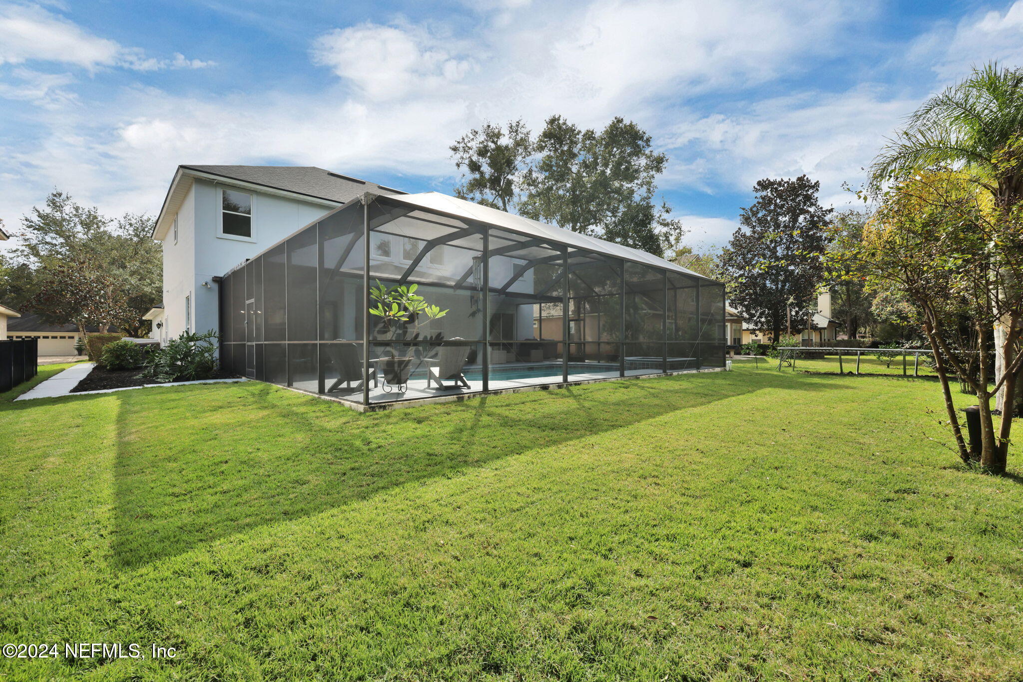 5212 COMFORT Court