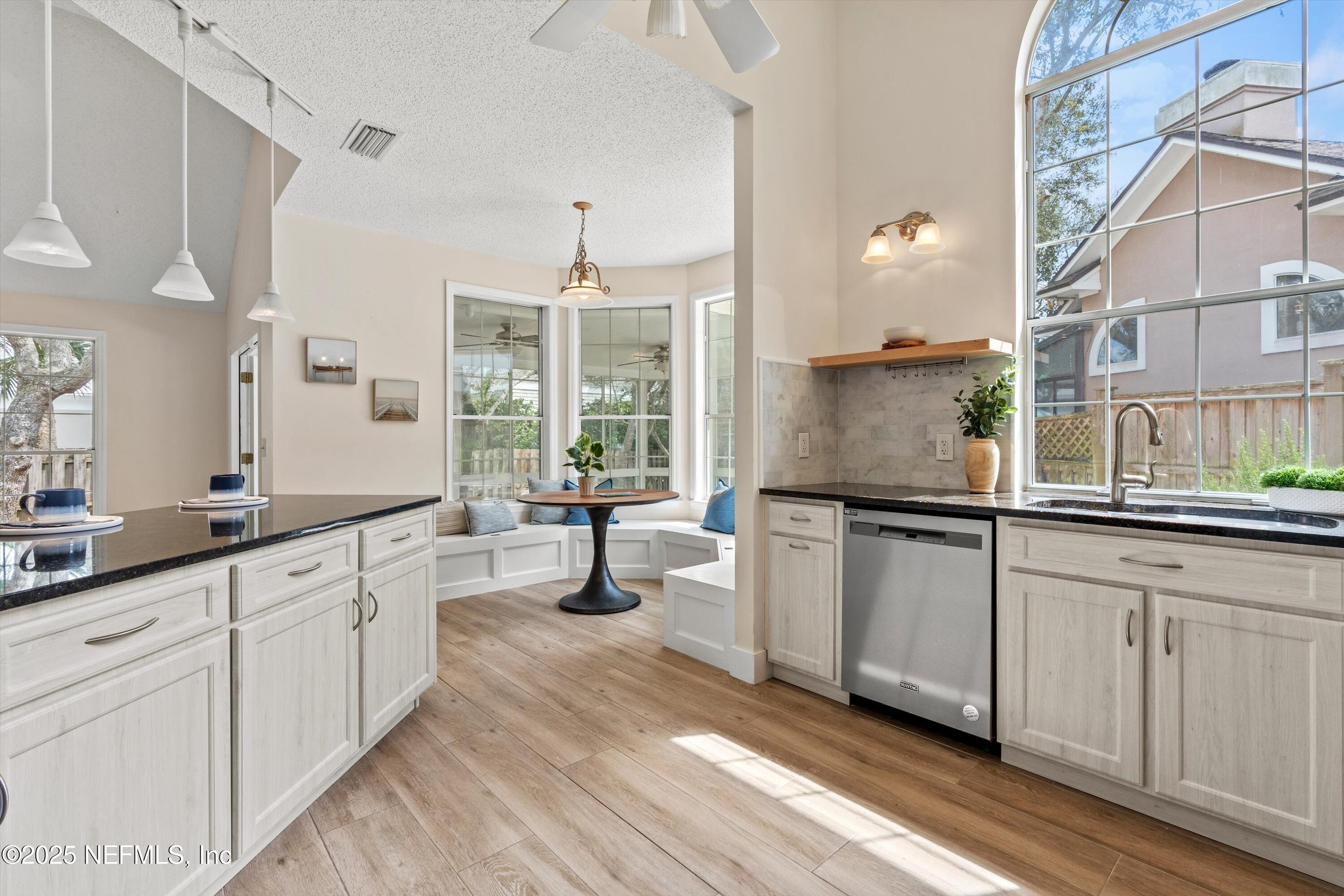 1855 BEACHSIDE Court
