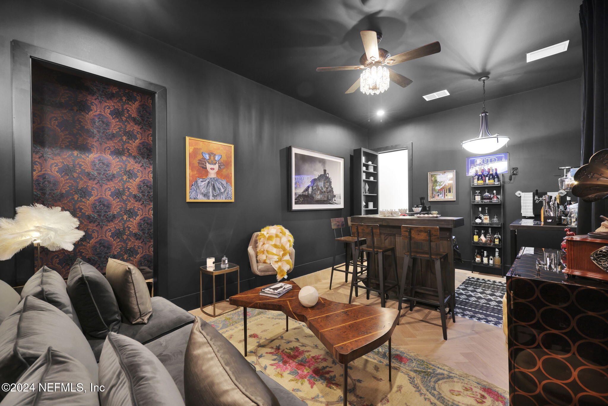 4107 SUNRISE COVE Way