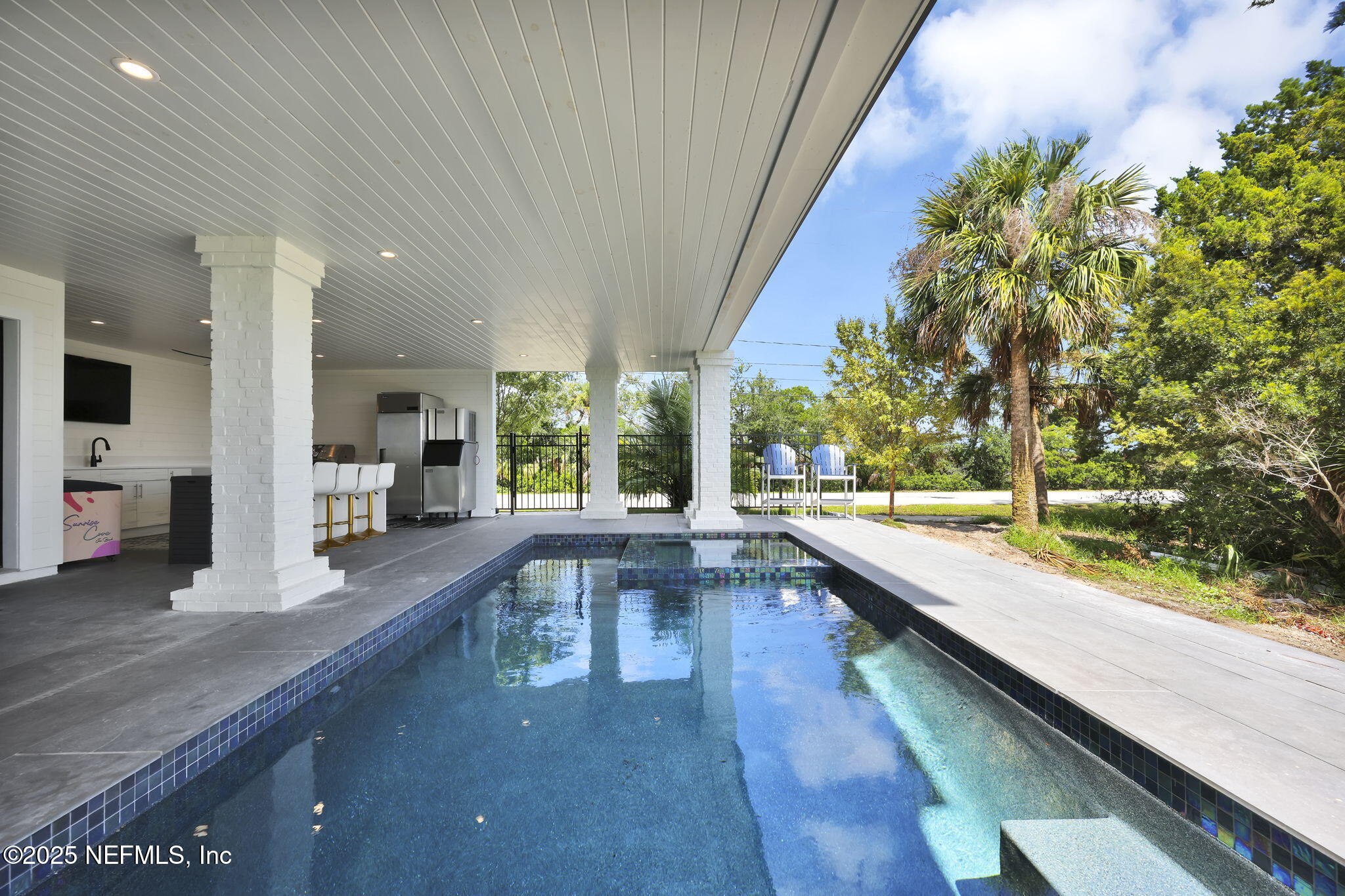 4107 SUNRISE COVE Way