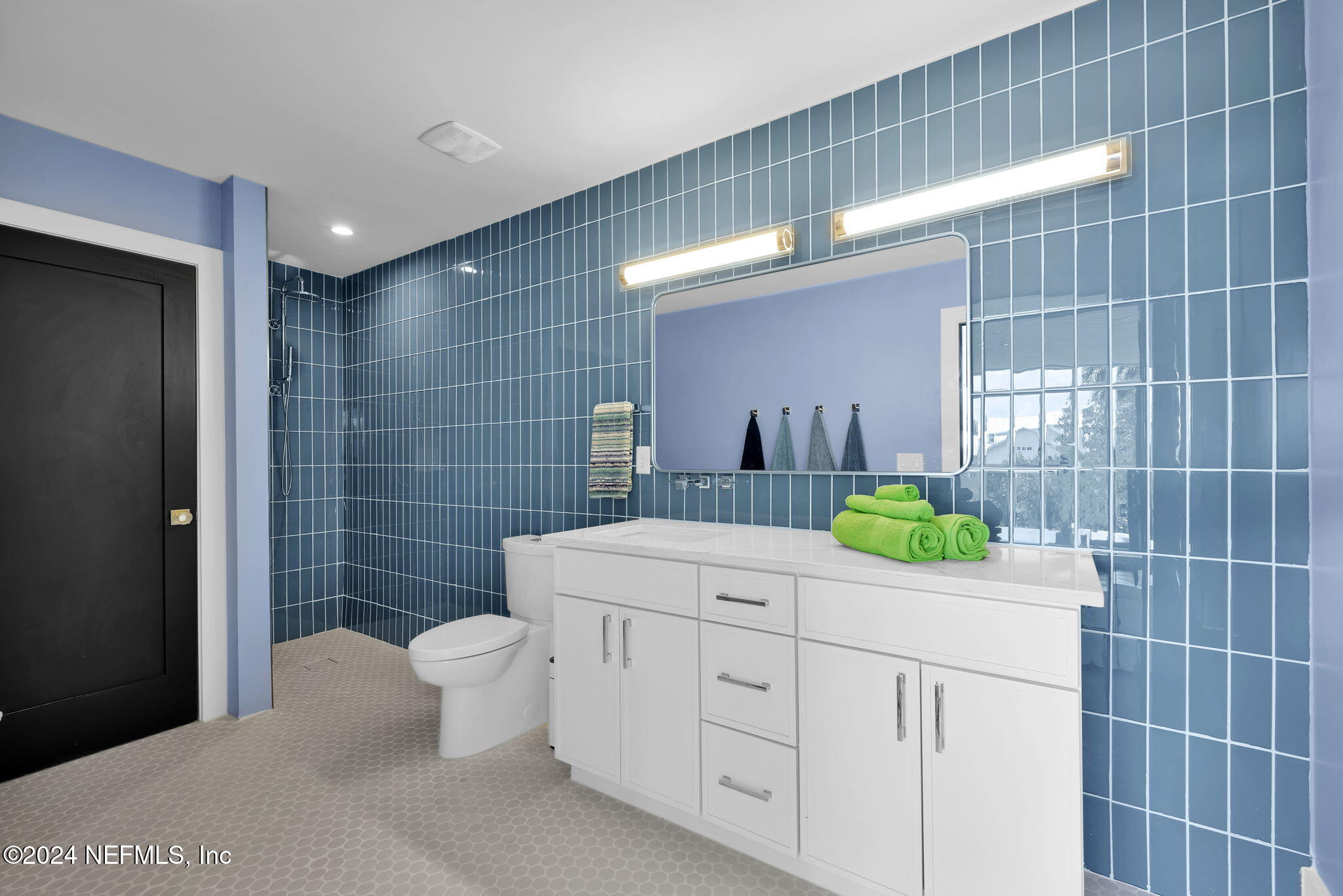 4107 SUNRISE COVE Way
