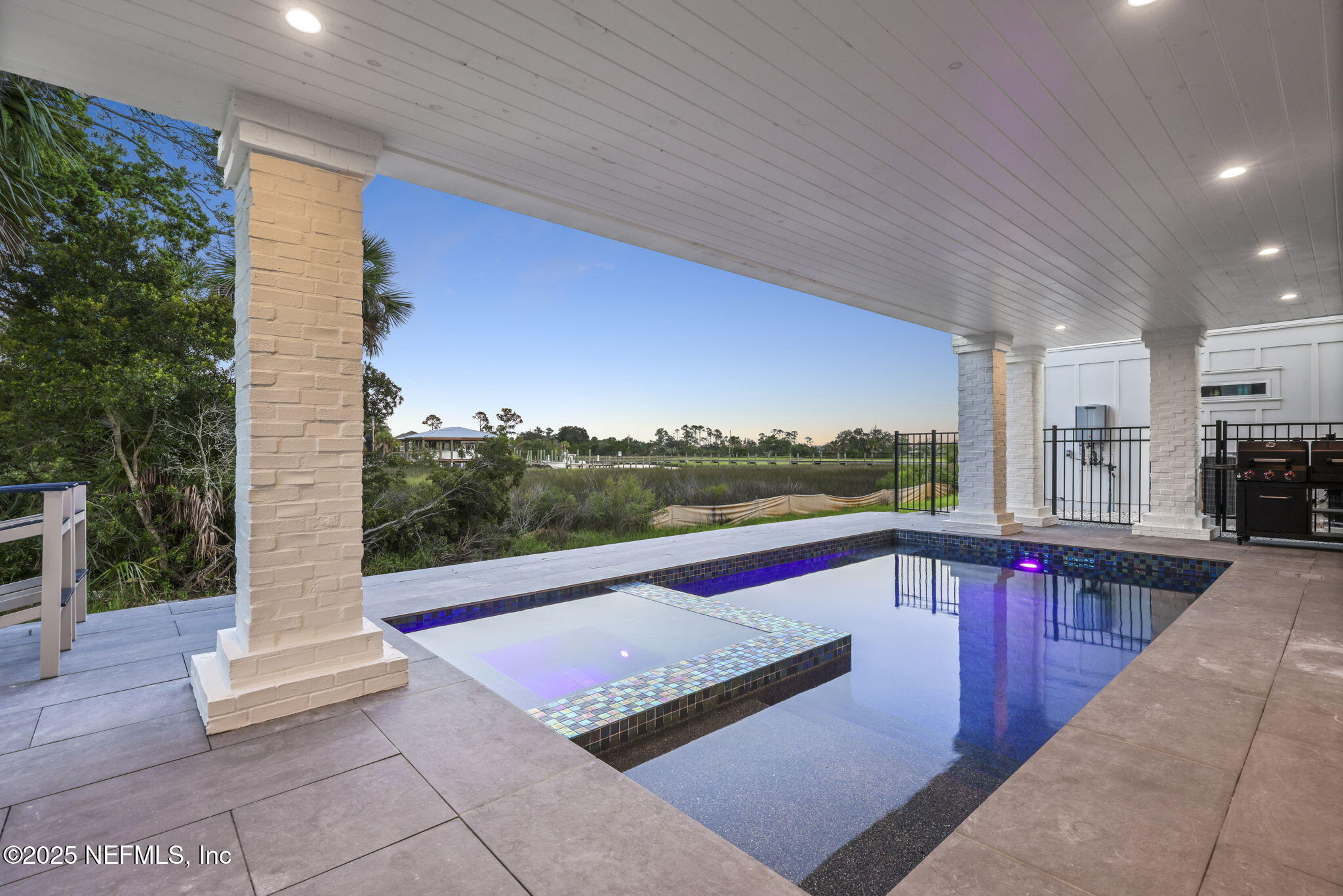 4107 SUNRISE COVE Way