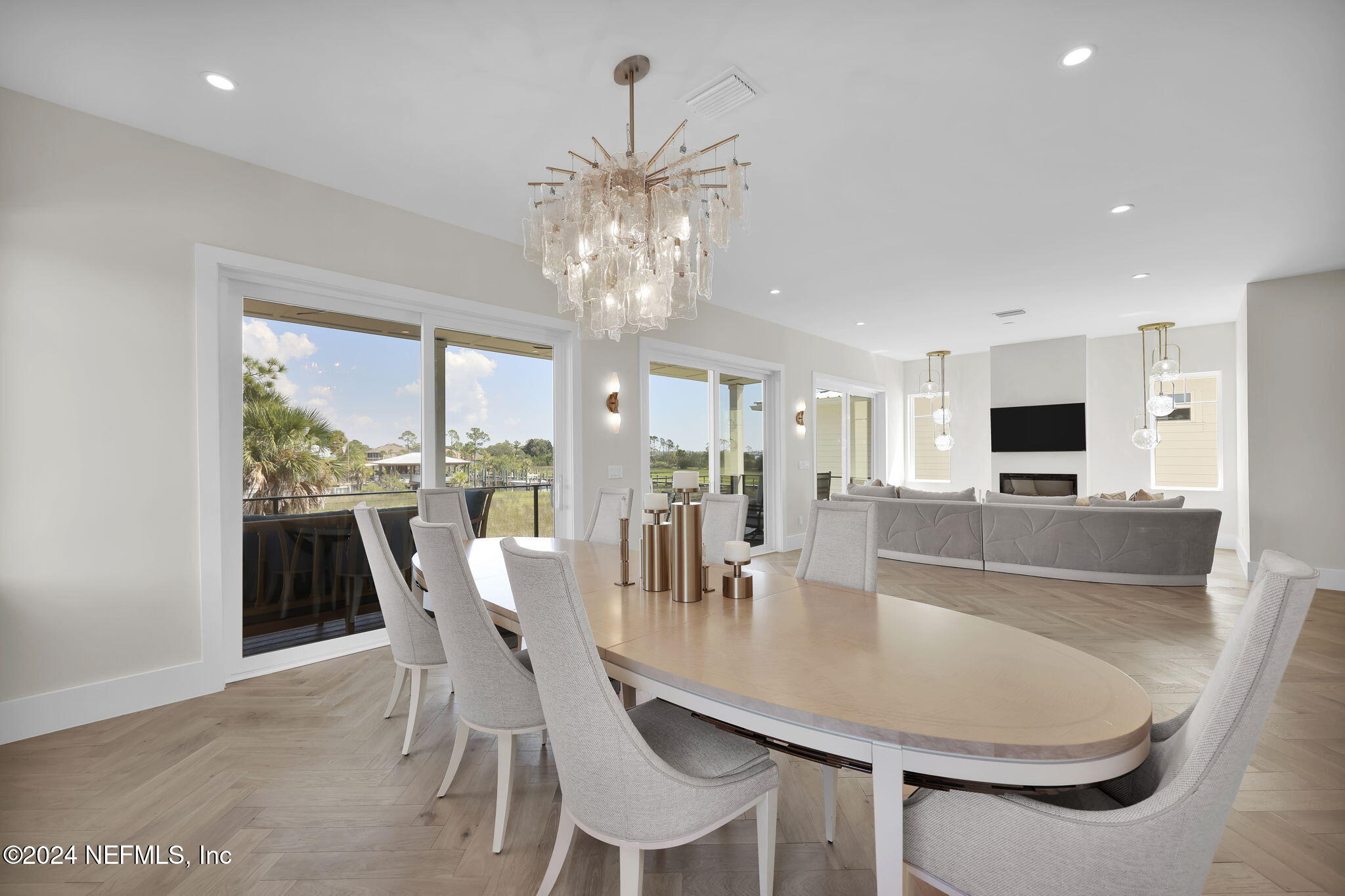 4107 SUNRISE COVE Way