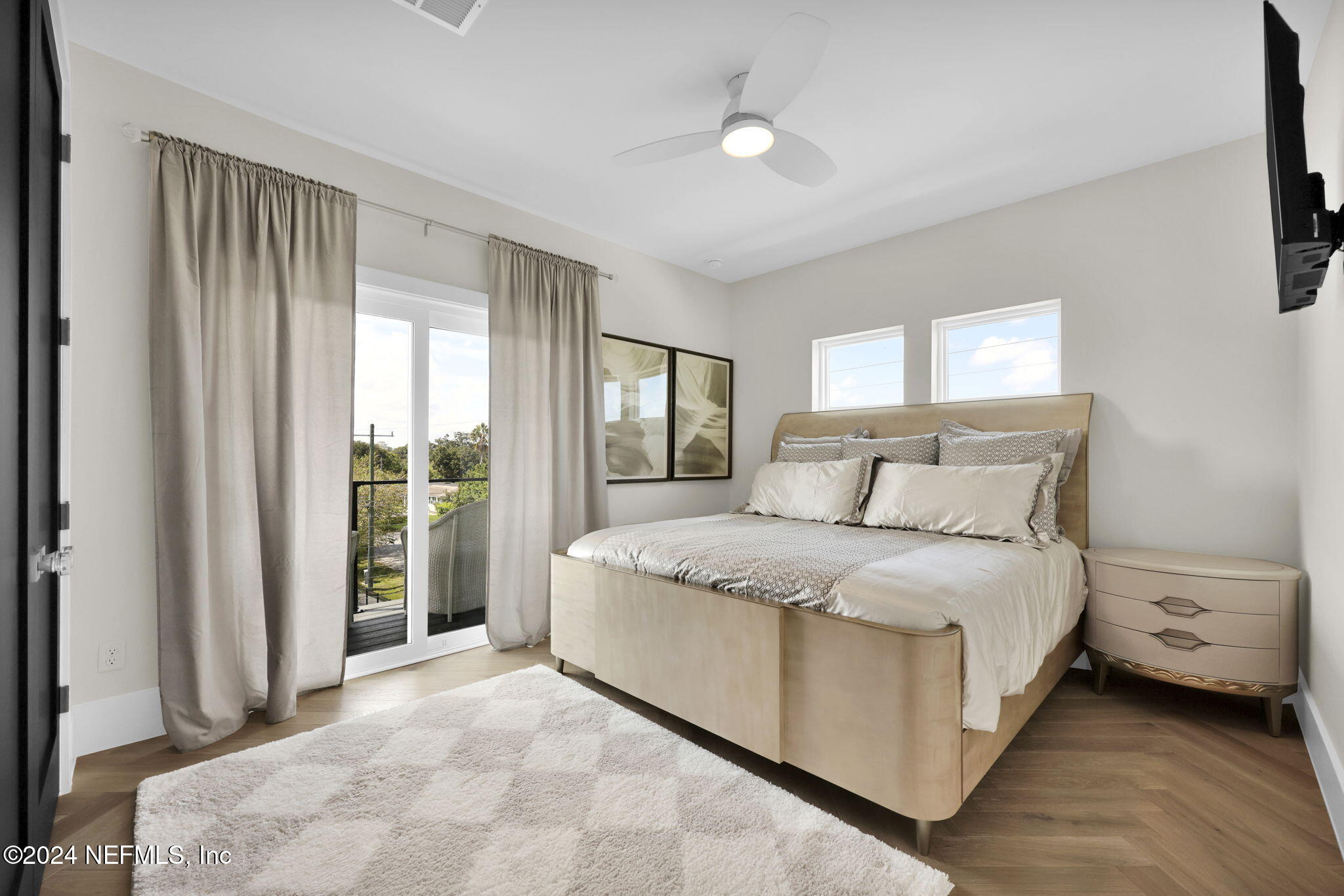 4107 SUNRISE COVE Way