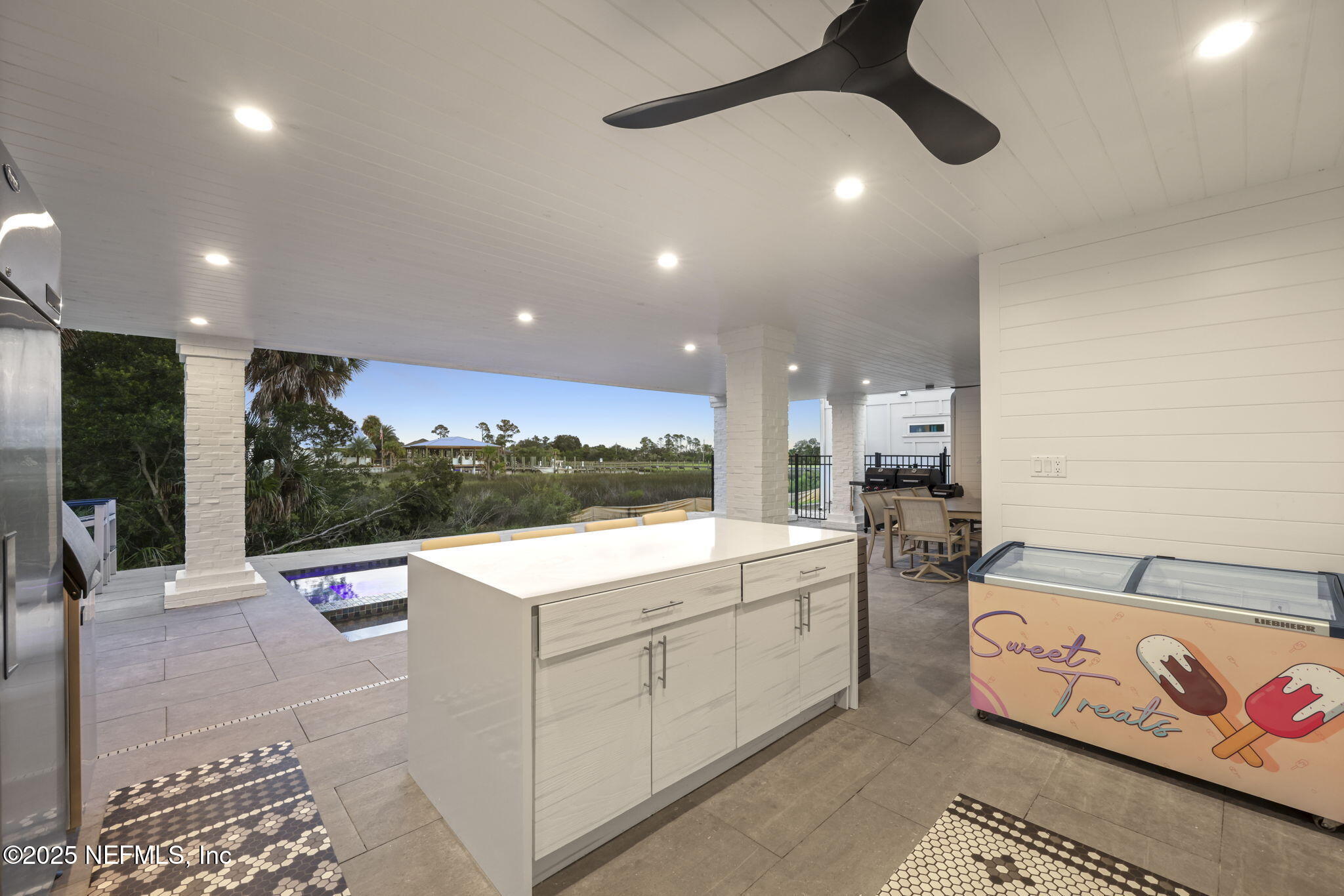 4107 SUNRISE COVE Way