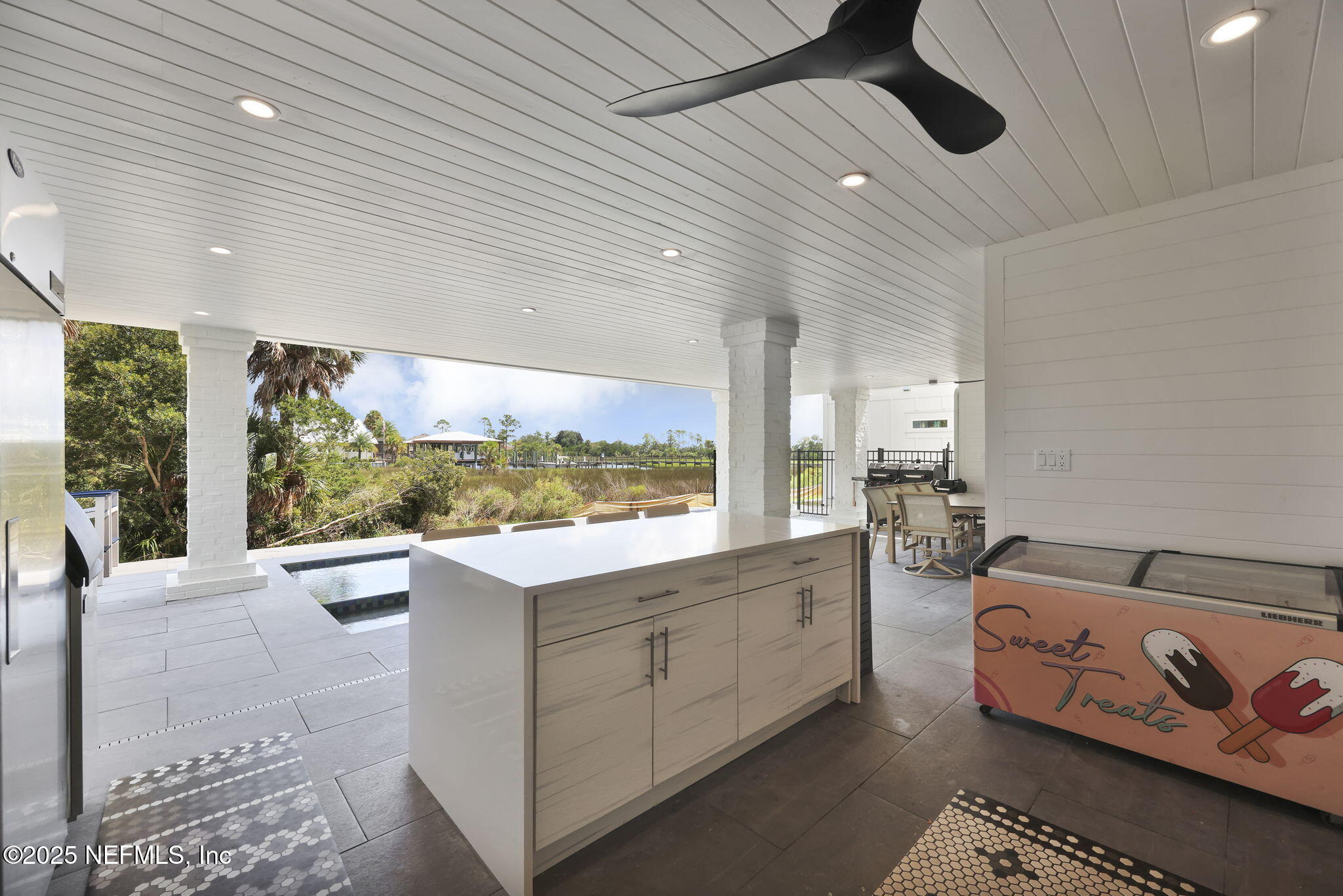 4107 SUNRISE COVE Way