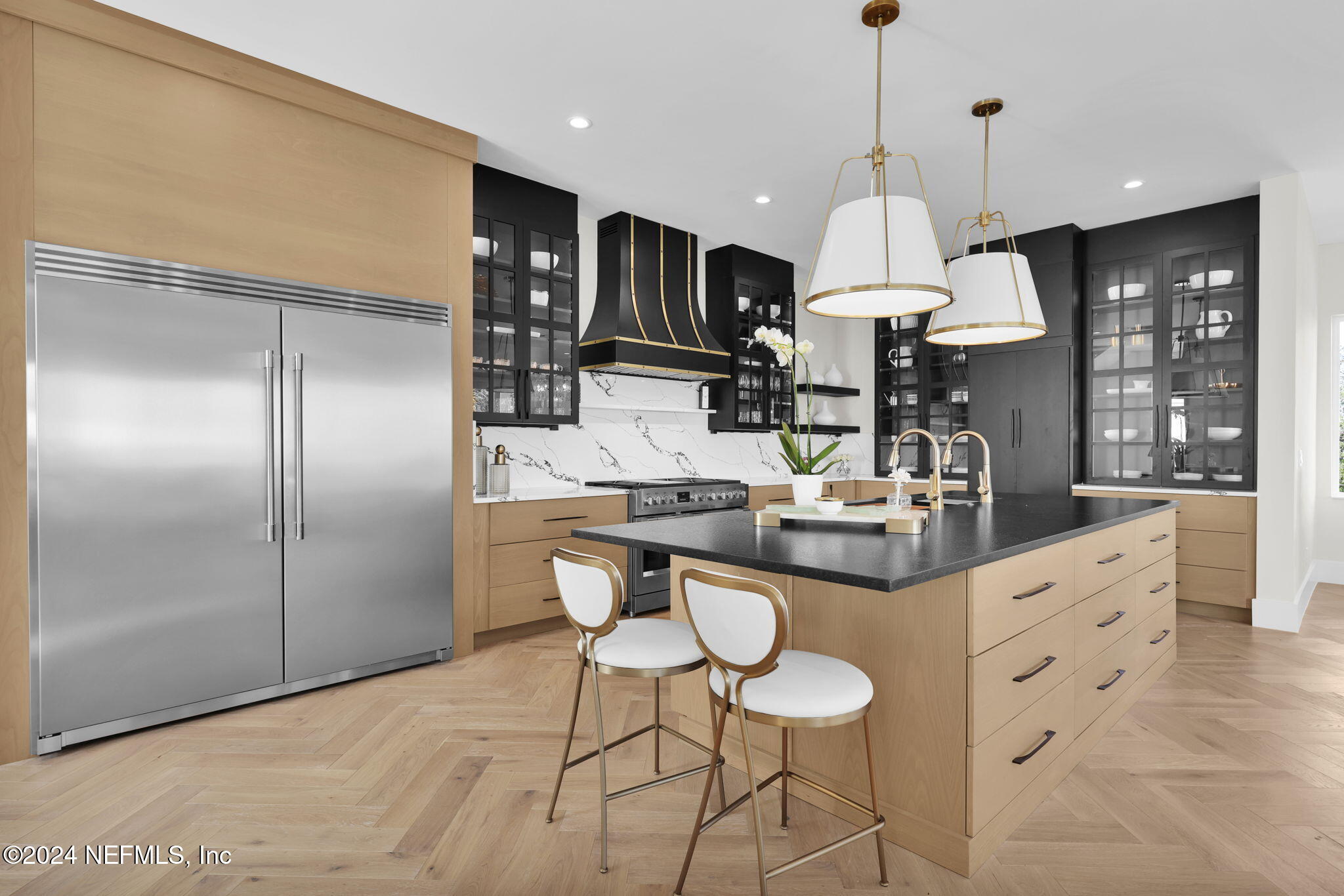 4107 SUNRISE COVE Way