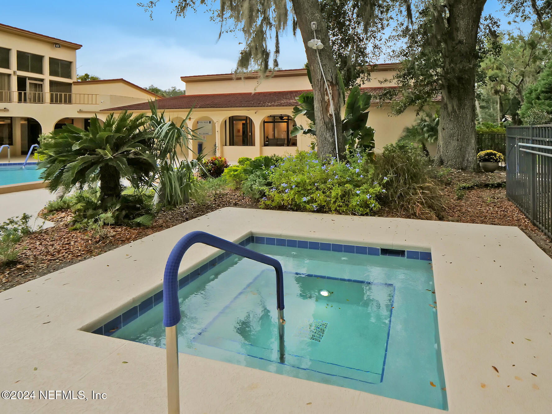 1820 SEVILLA Boulevard, 307