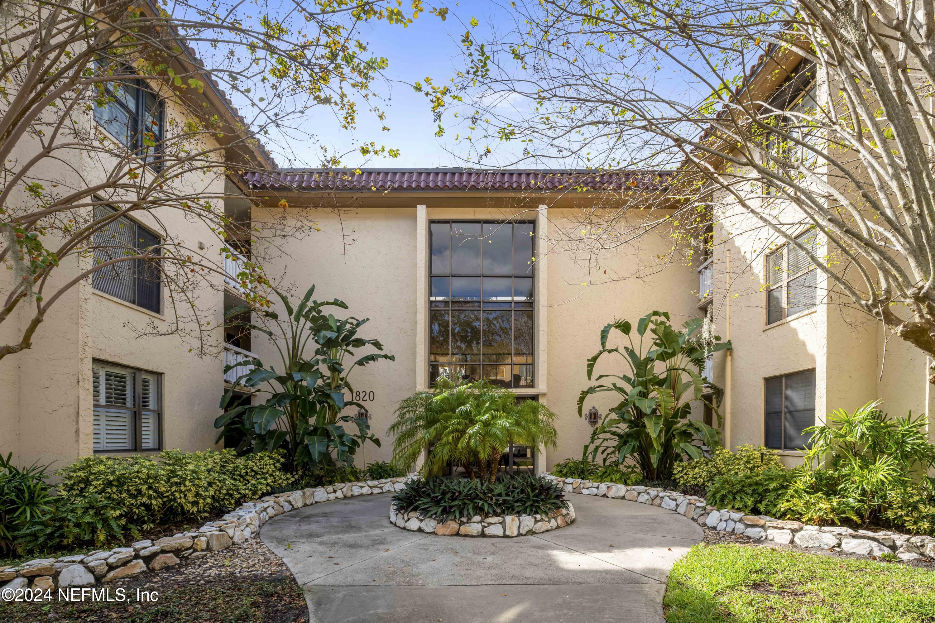 1820 SEVILLA Boulevard, 307