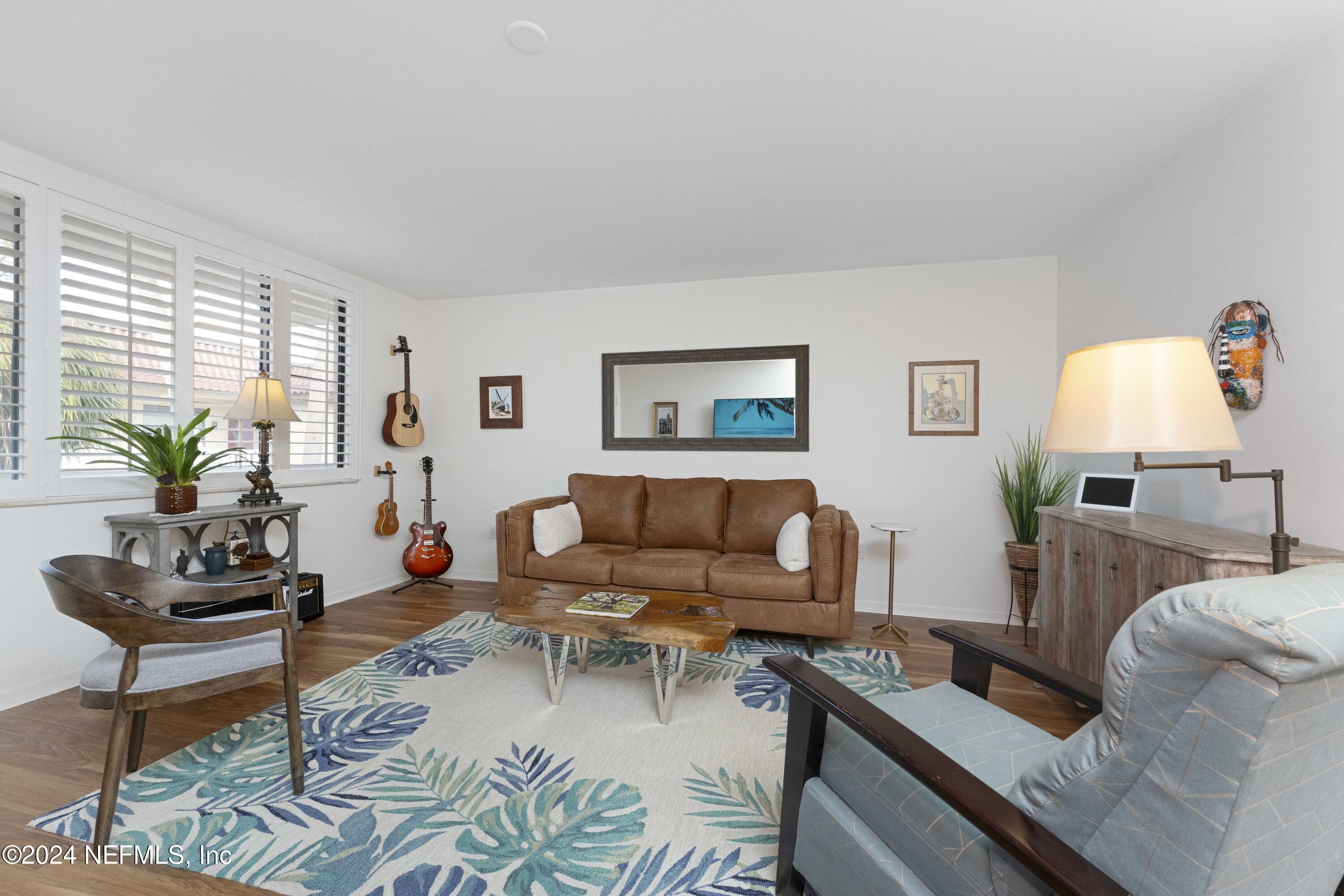 1820 SEVILLA Boulevard, 307