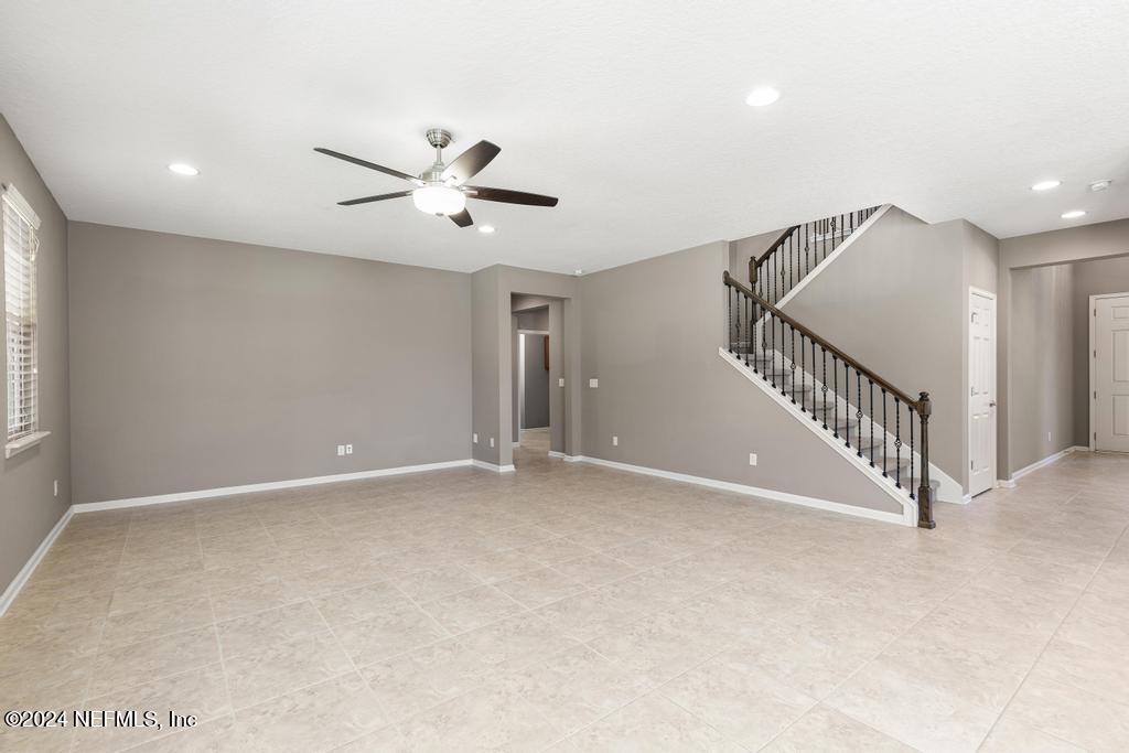 71 ANN SCOTT Drive, St. Johns
