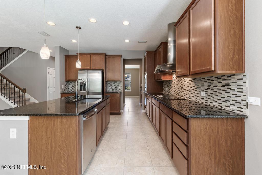 71 ANN SCOTT Drive, St. Johns