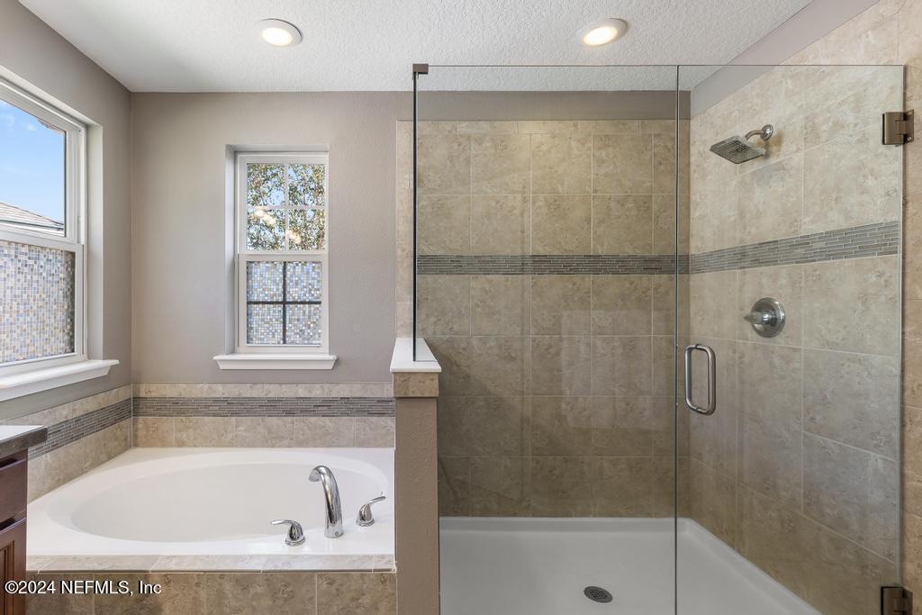 71 ANN SCOTT Drive, St. Johns