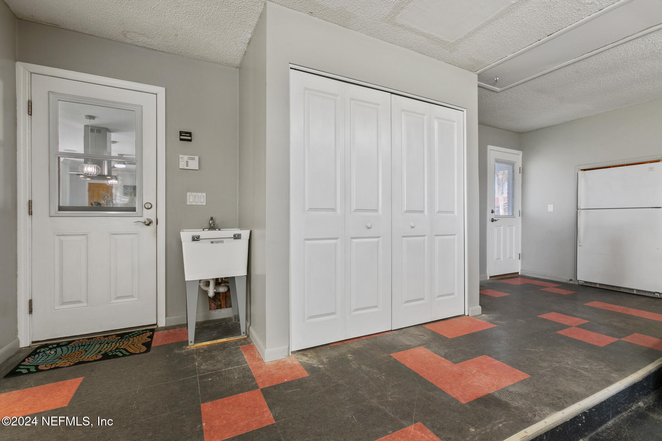 47 SANDPIPER Drive